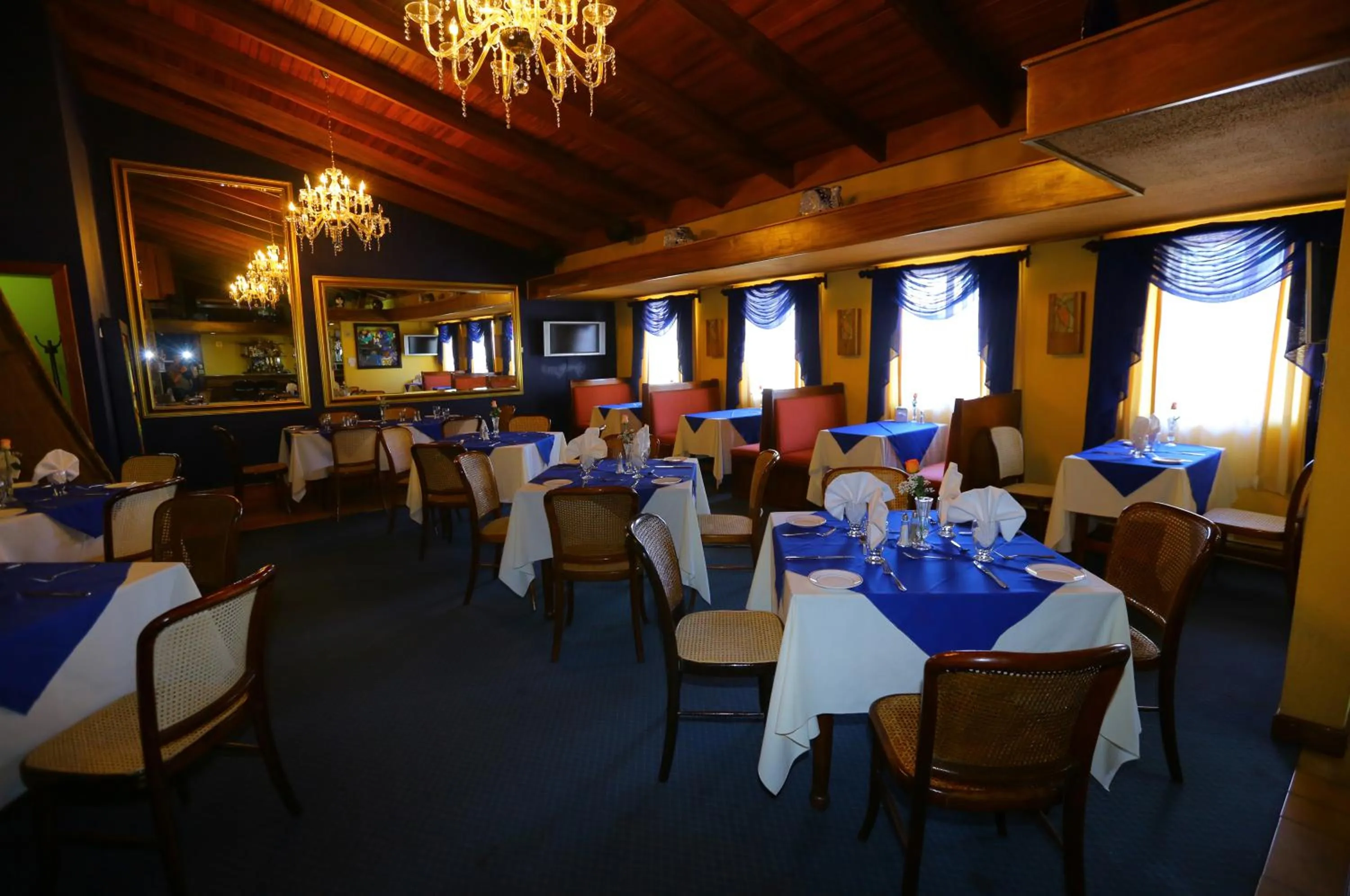 Restaurant/places to eat in Hotel Villa Tournon