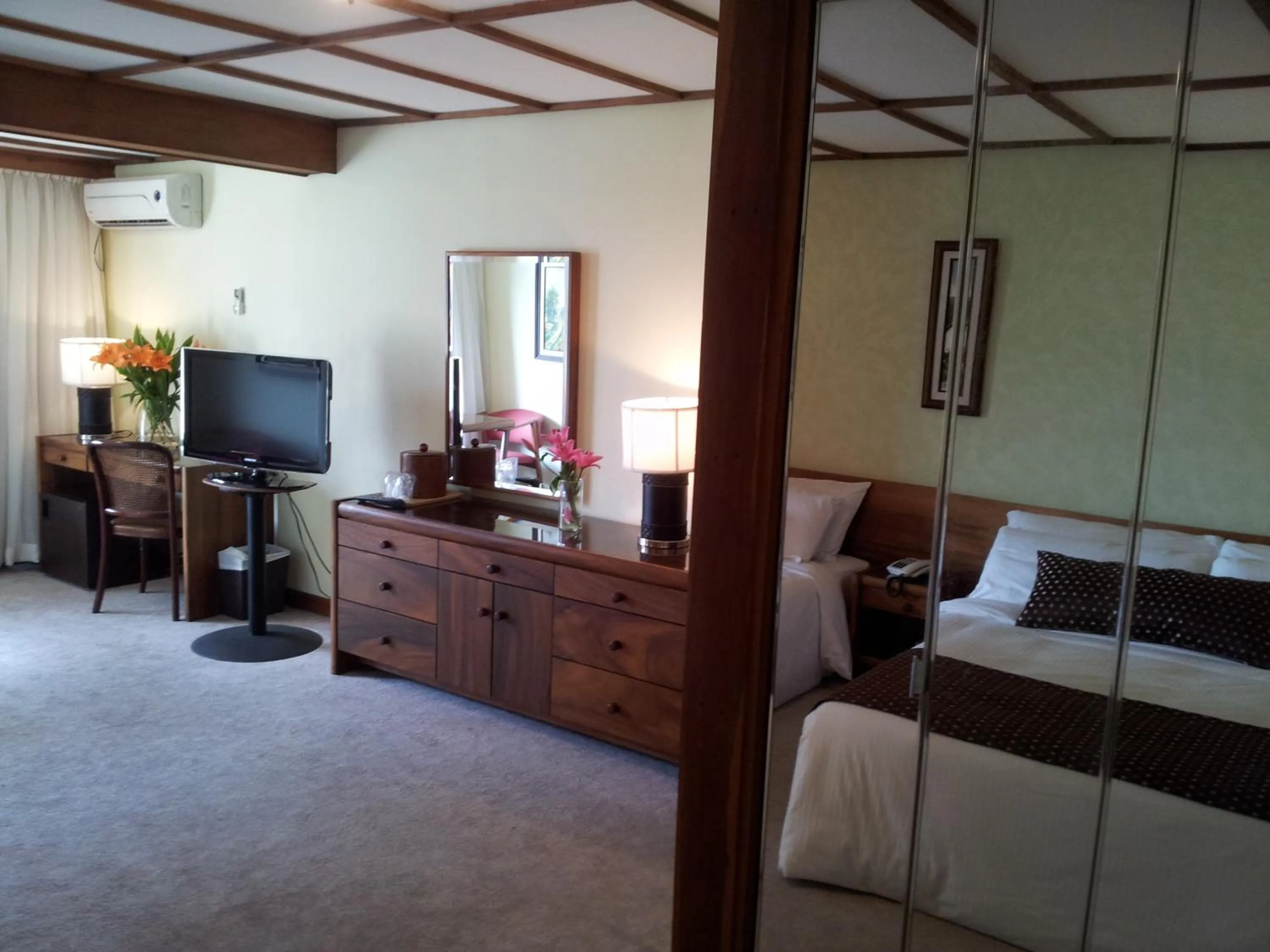 Bedroom, Bed in Hotel Villa Tournon