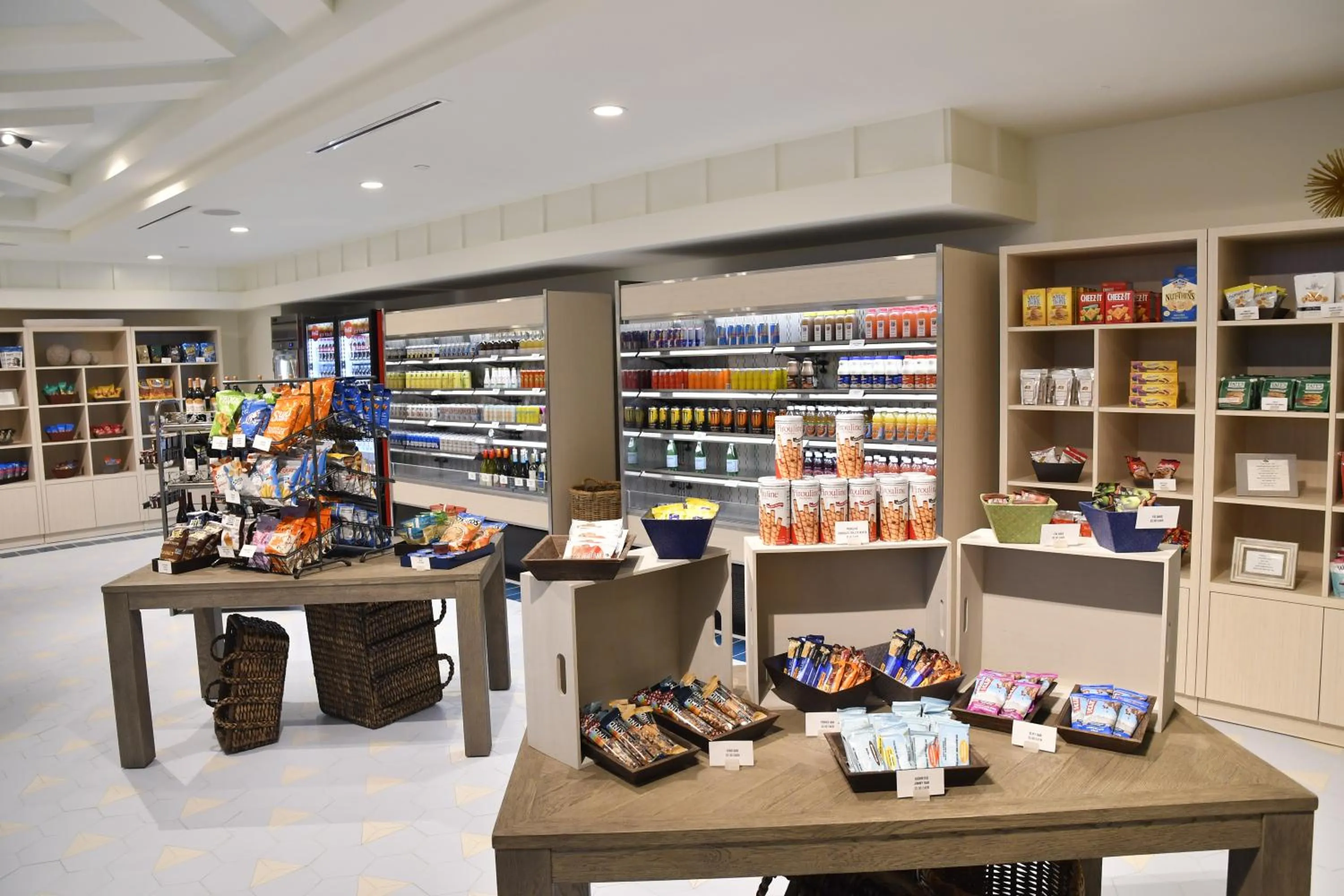 On-site shops in Margaritaville Resort Orlando