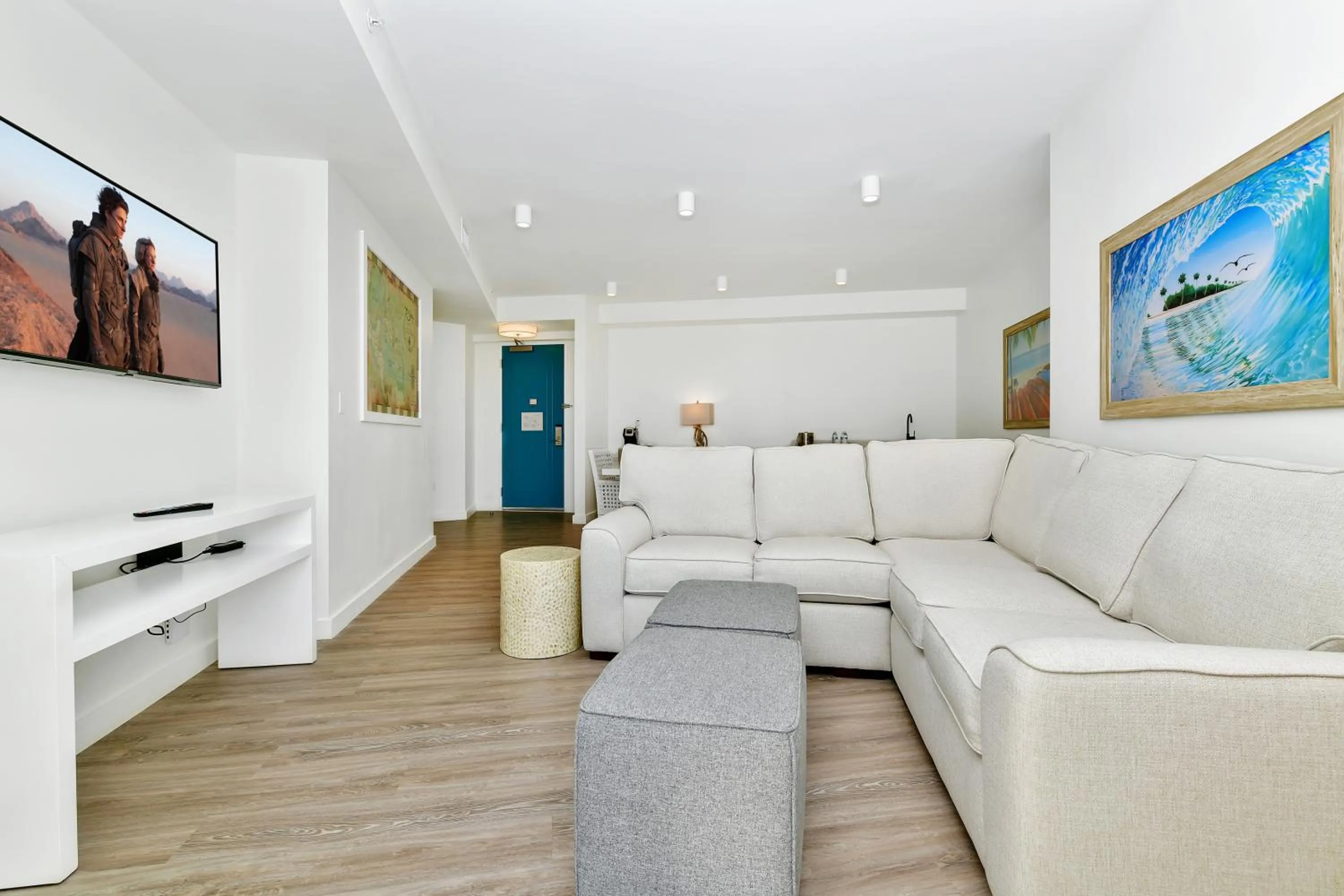 Living room in Margaritaville Resort Orlando