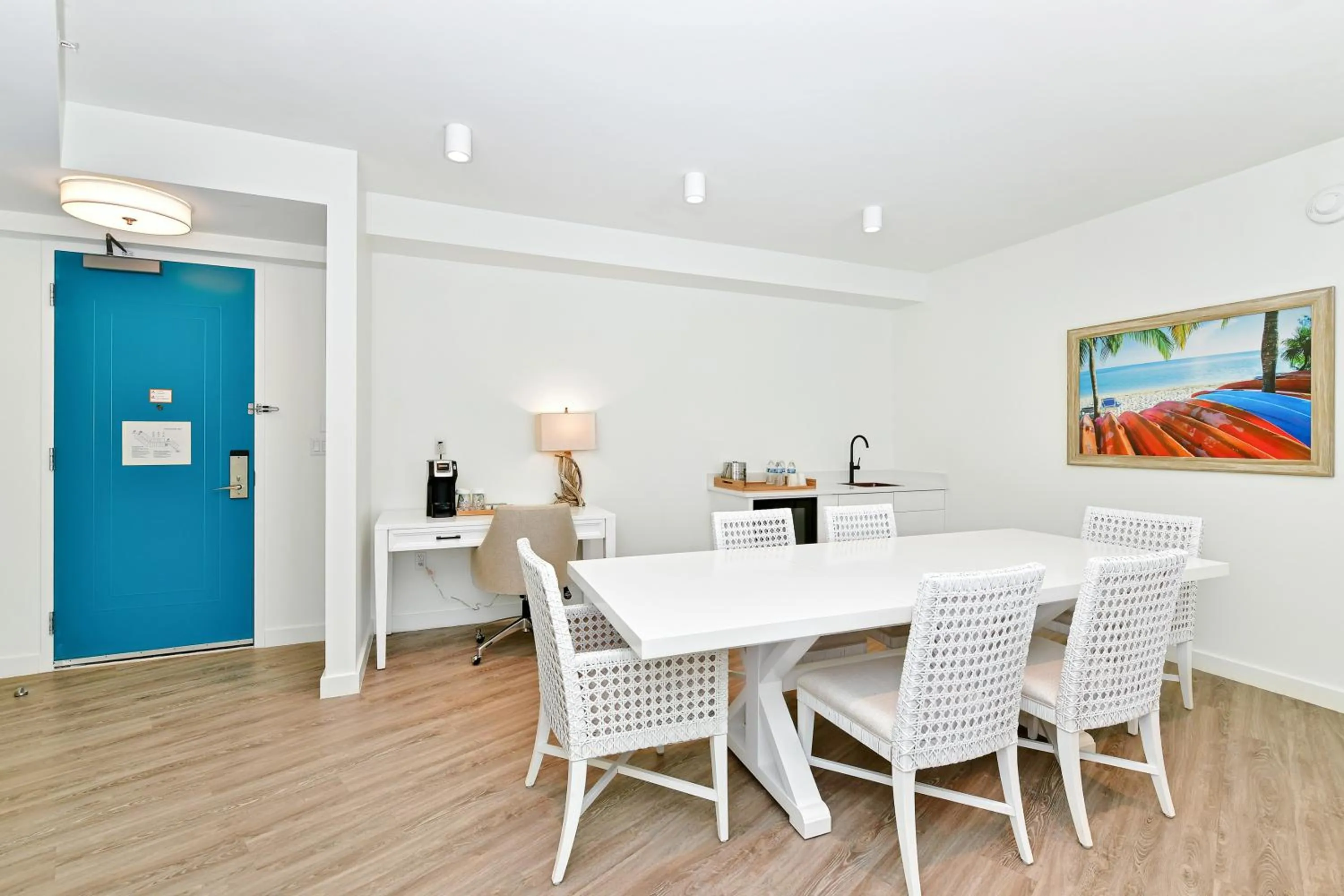 Dining area in Margaritaville Resort Orlando