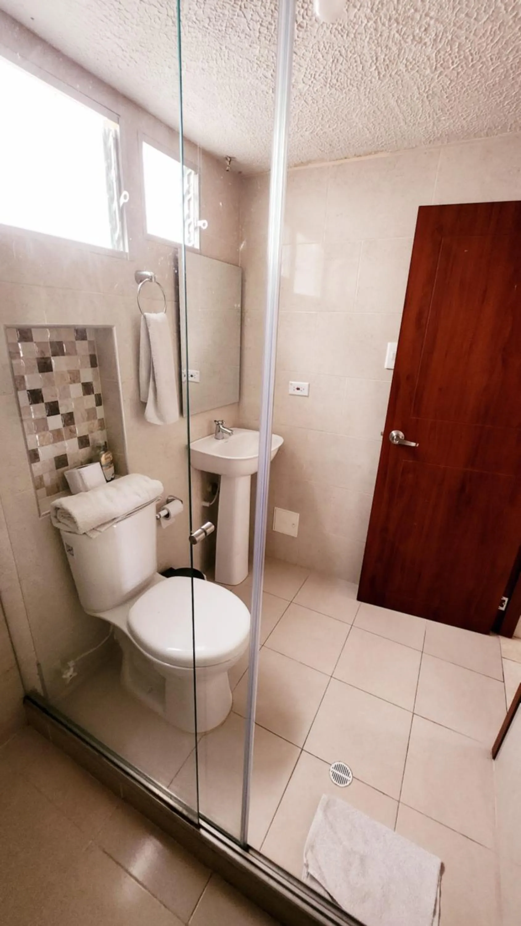 Bathroom in Oporto 83