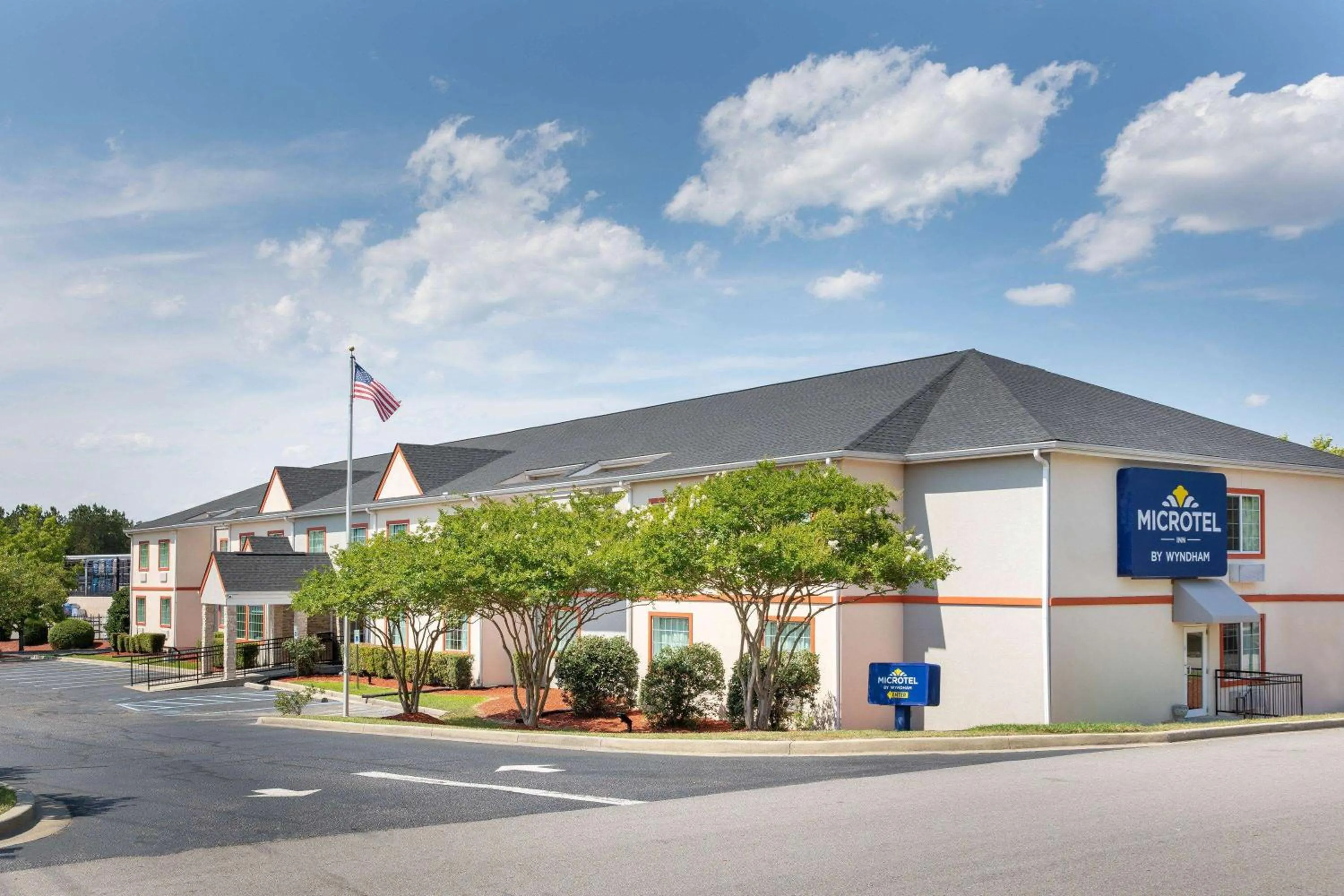 Property building in Microtel Inn & Suites by Wyndham Columbia Fort Jackson N