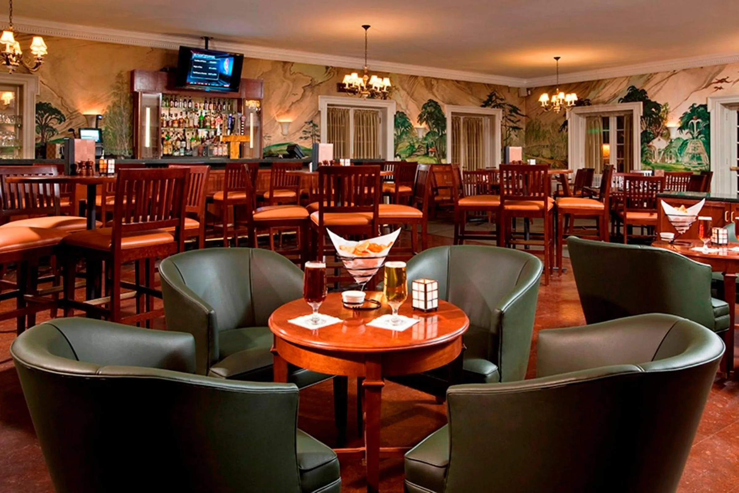 Restaurant/places to eat in Gideon Putnam Resort & Spa