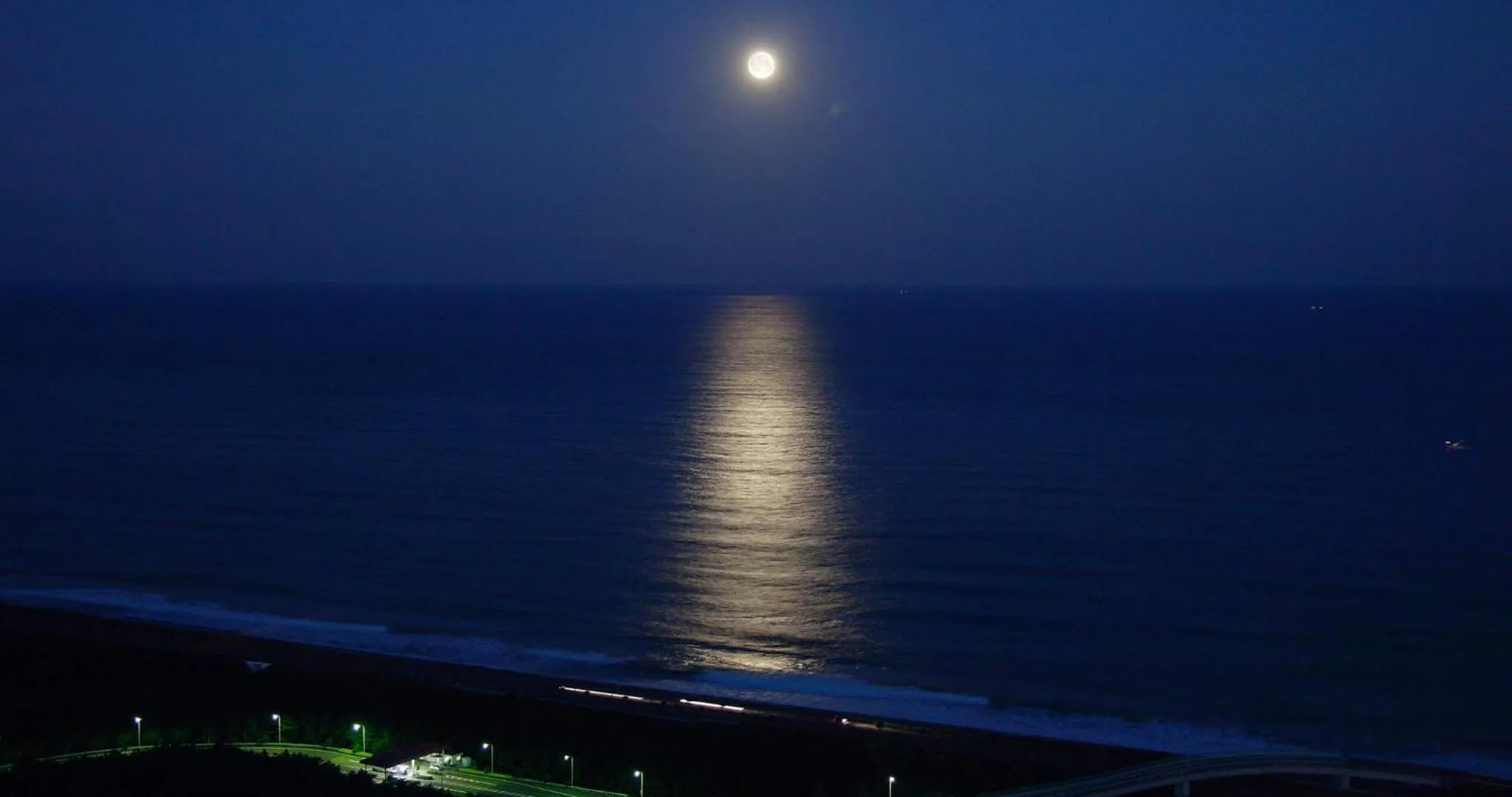 Phoenix Seagaia Ocean Tower