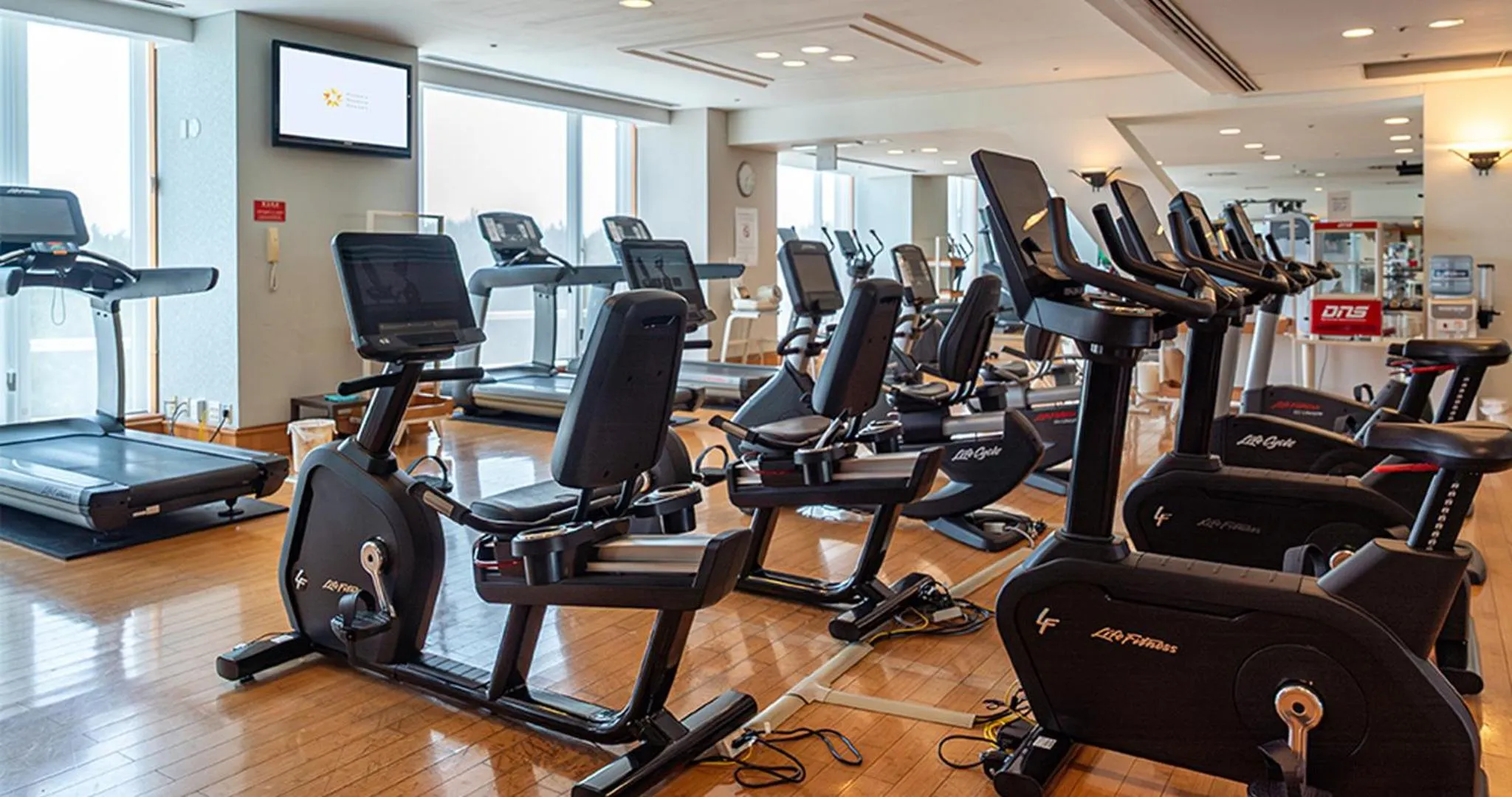 Phoenix Seagaia Ocean Tower