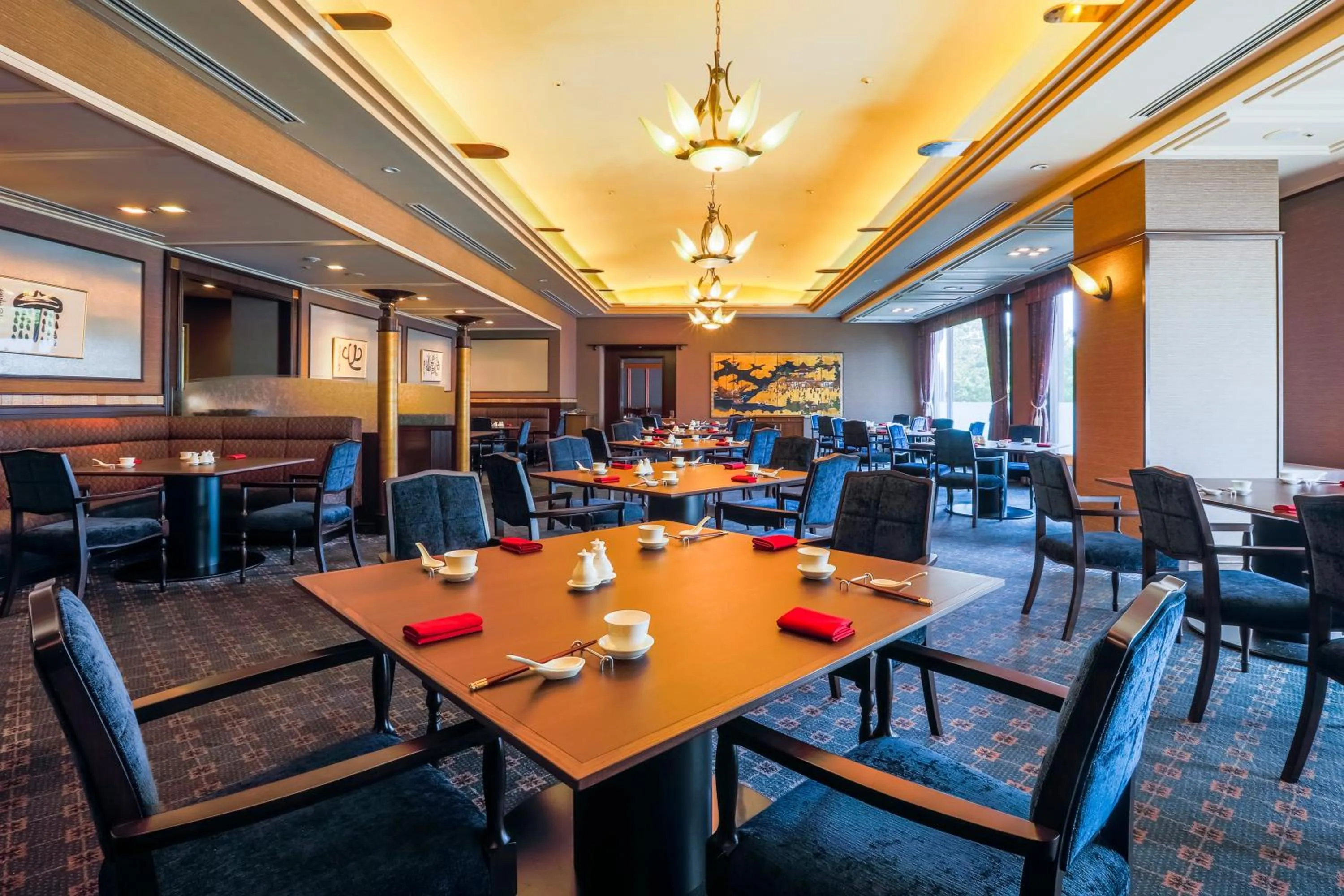 Restaurant/places to eat in Phoenix Seagaia Ocean Tower