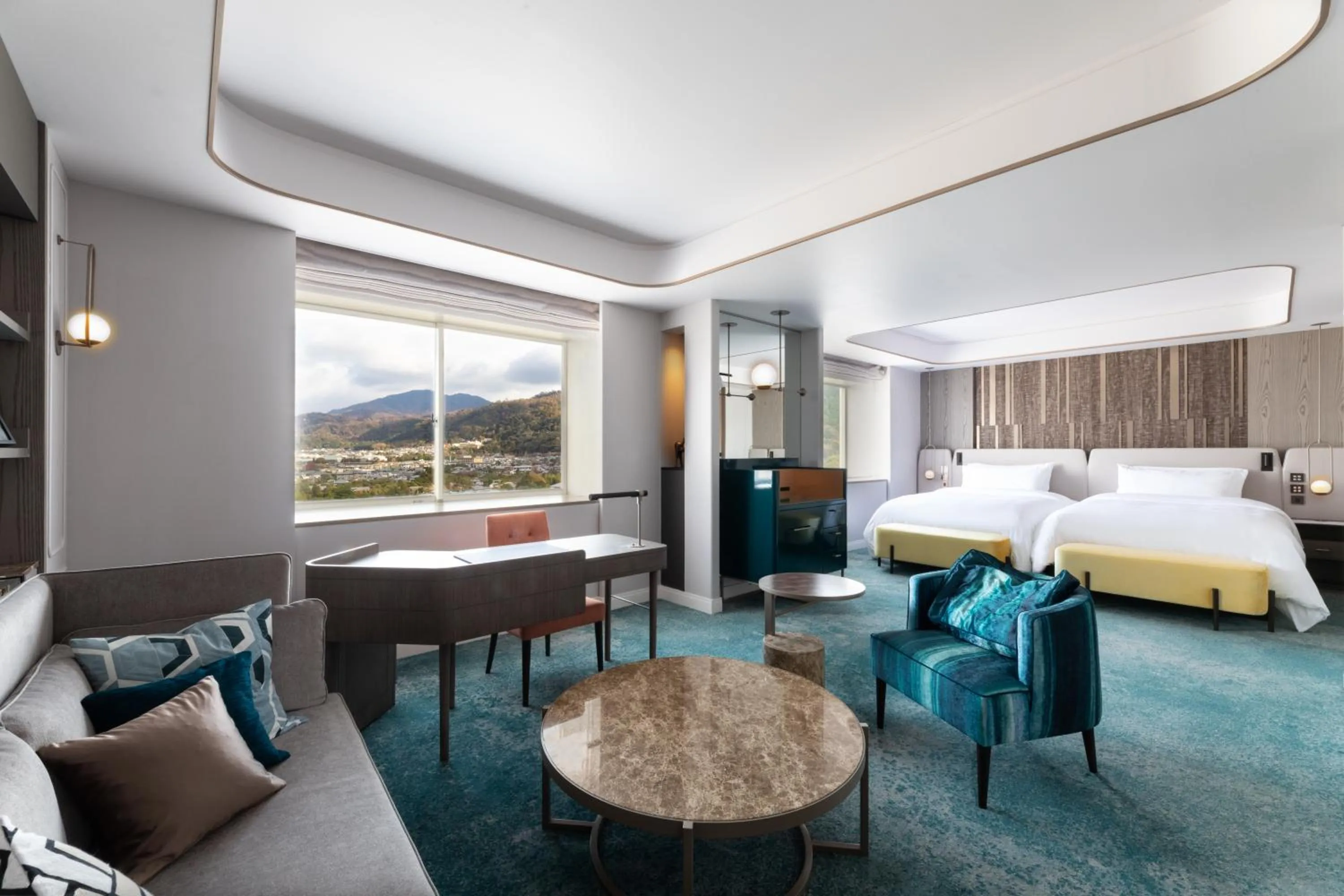 Photo of the whole room, Bed in The Westin Miyako Kyoto