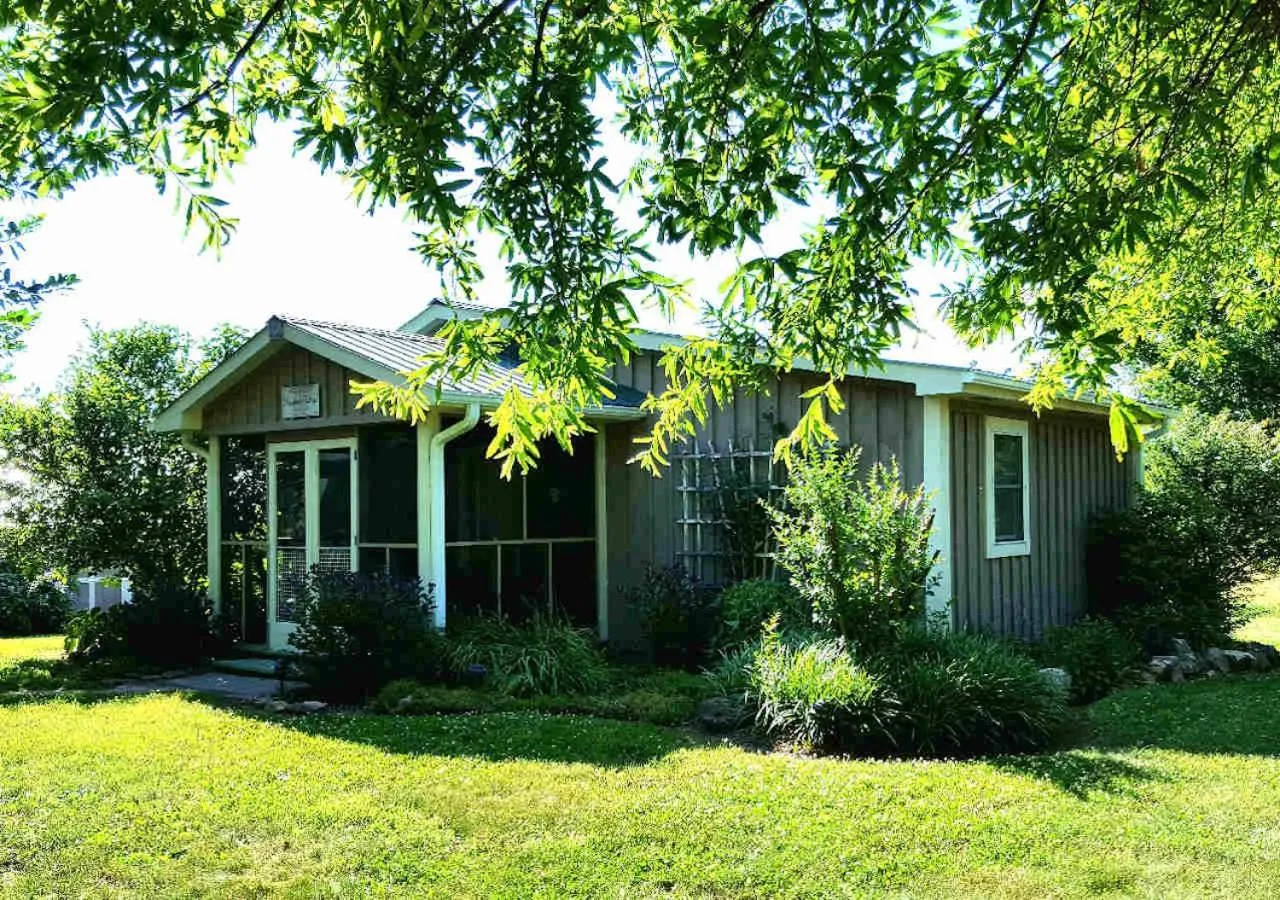 Property building in Piney Hill B&B and Cottages