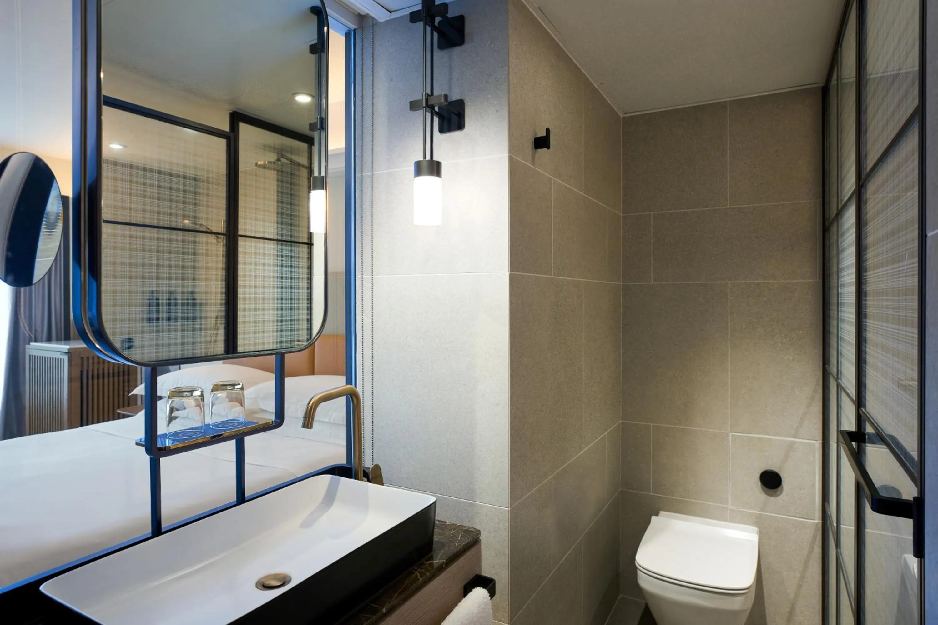 Bathroom in Sheraton Hong Kong Hotel & Towers