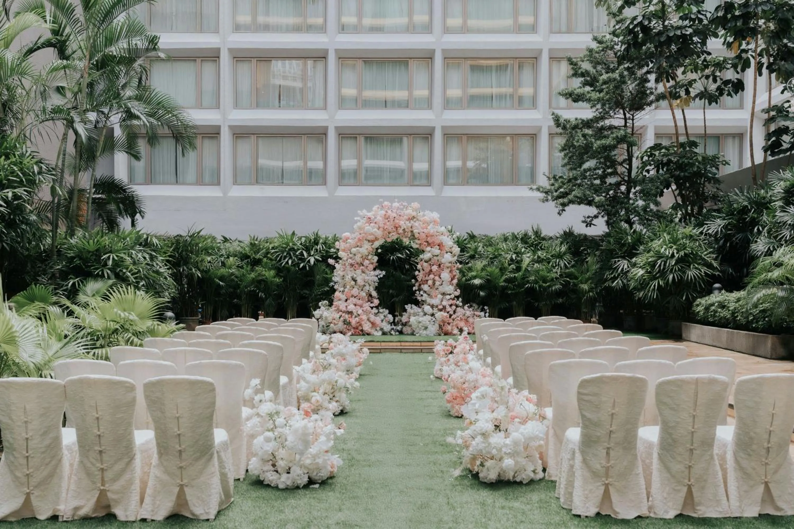 Meeting/conference room in Sheraton Hong Kong Hotel & Towers