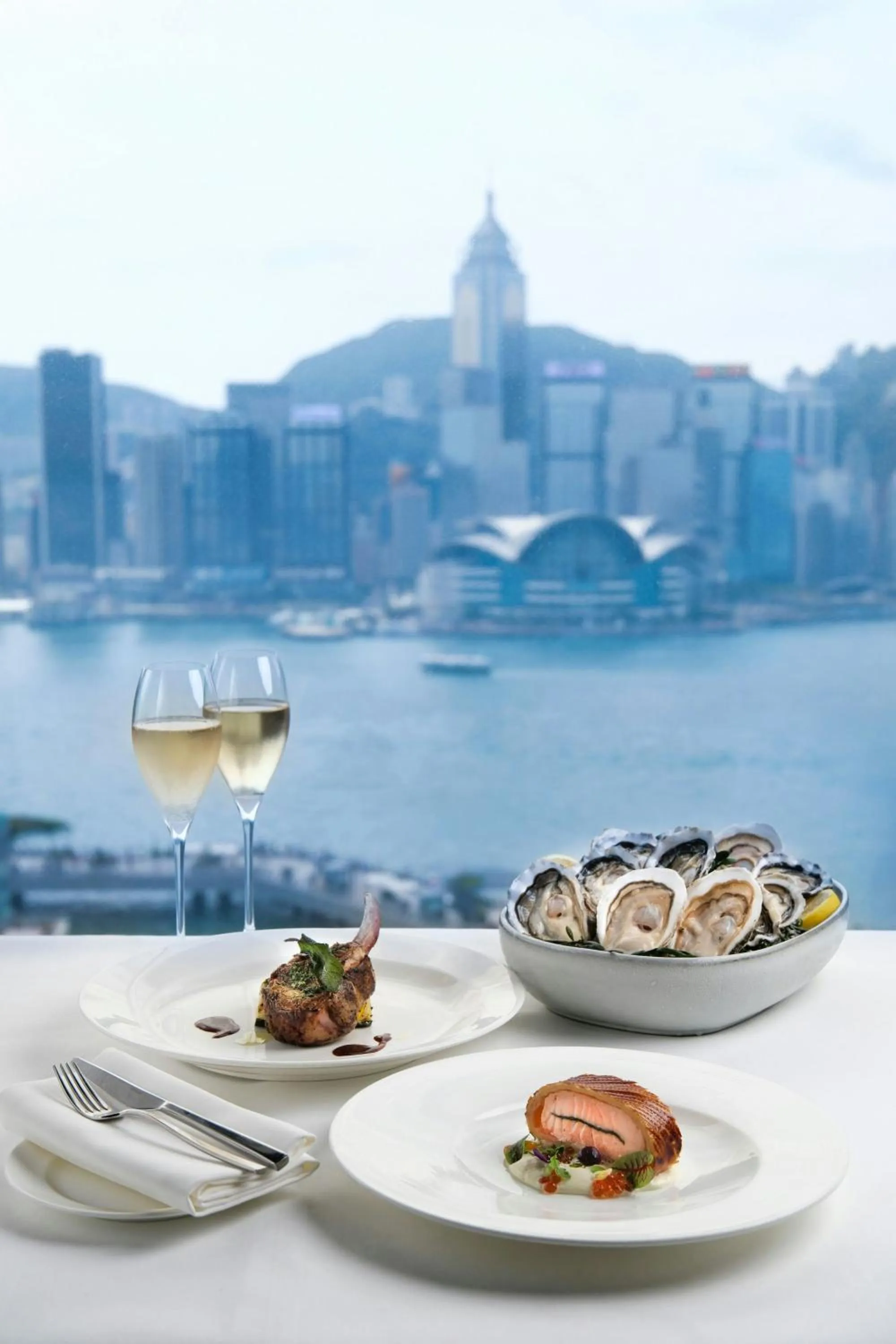 Restaurant/places to eat in Sheraton Hong Kong Hotel & Towers