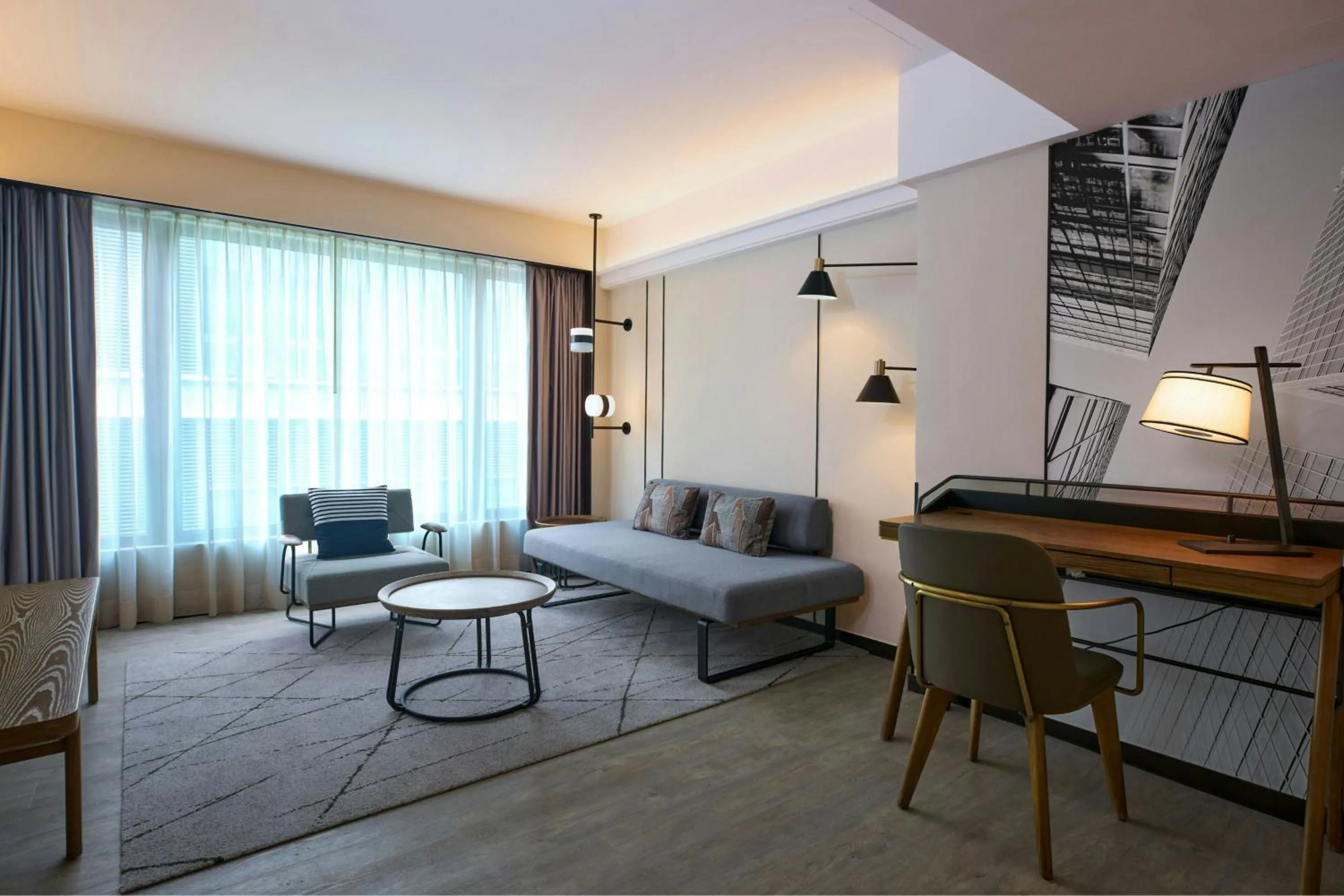 Living room, Bed in Sheraton Hong Kong Hotel & Towers