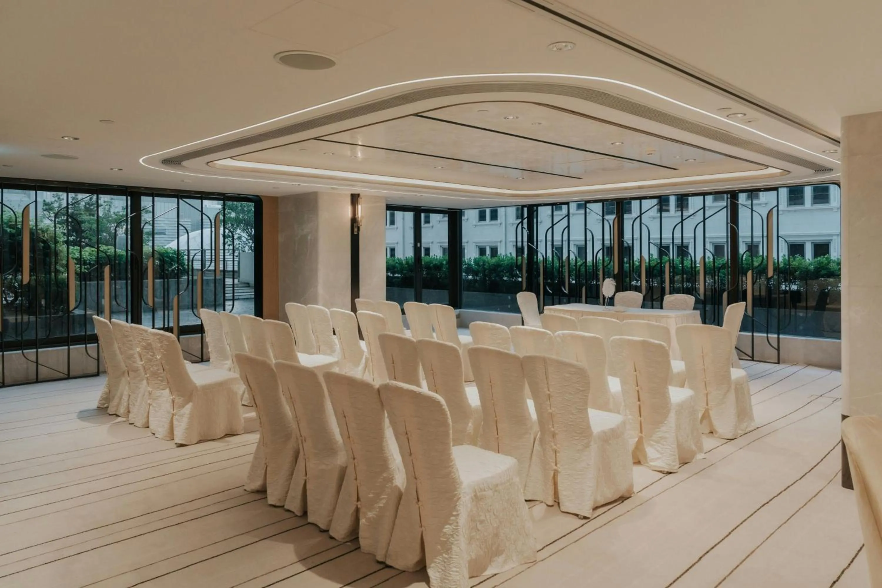 Meeting/conference room in Sheraton Hong Kong Hotel & Towers