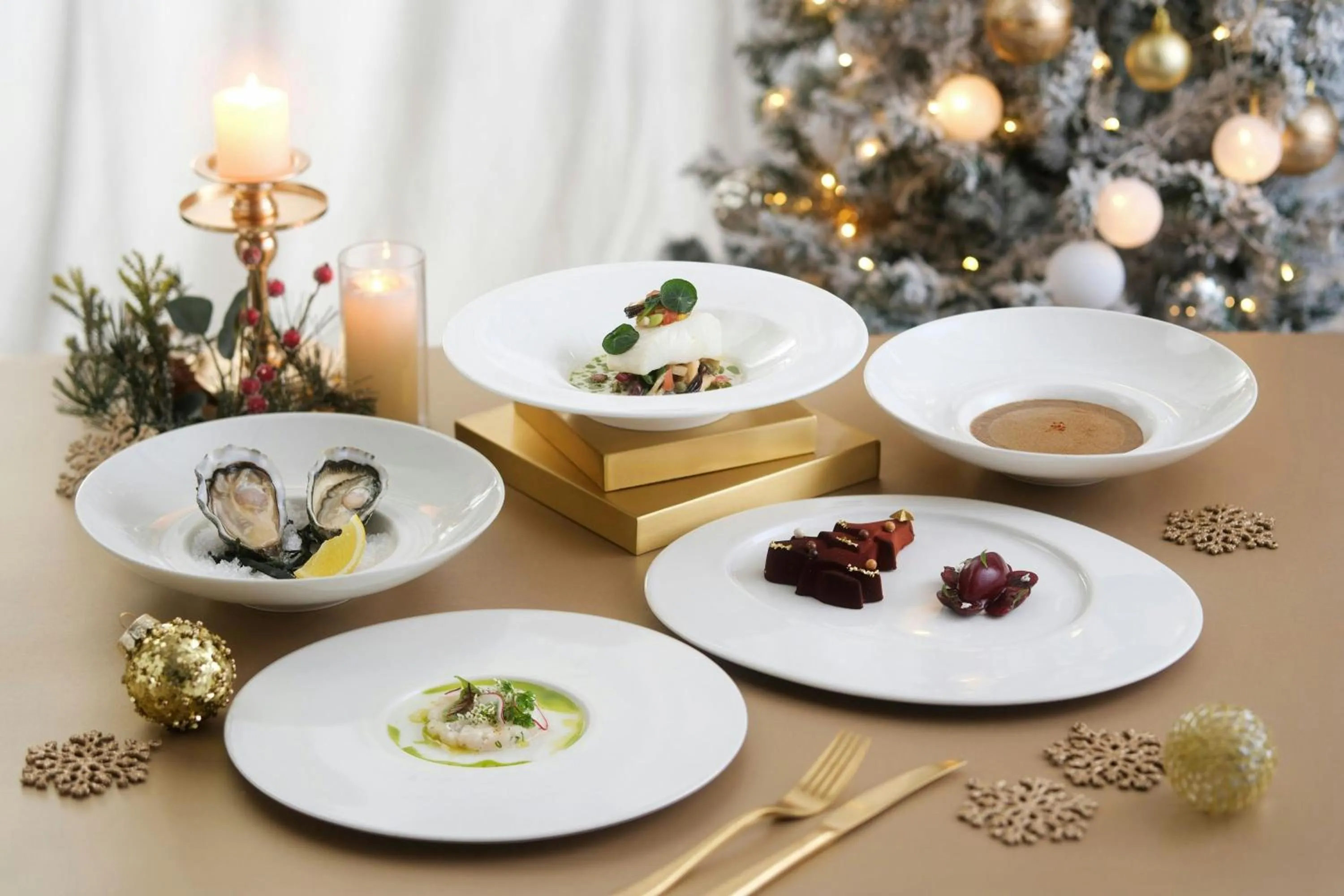 Restaurant/places to eat in Sheraton Hong Kong Hotel & Towers