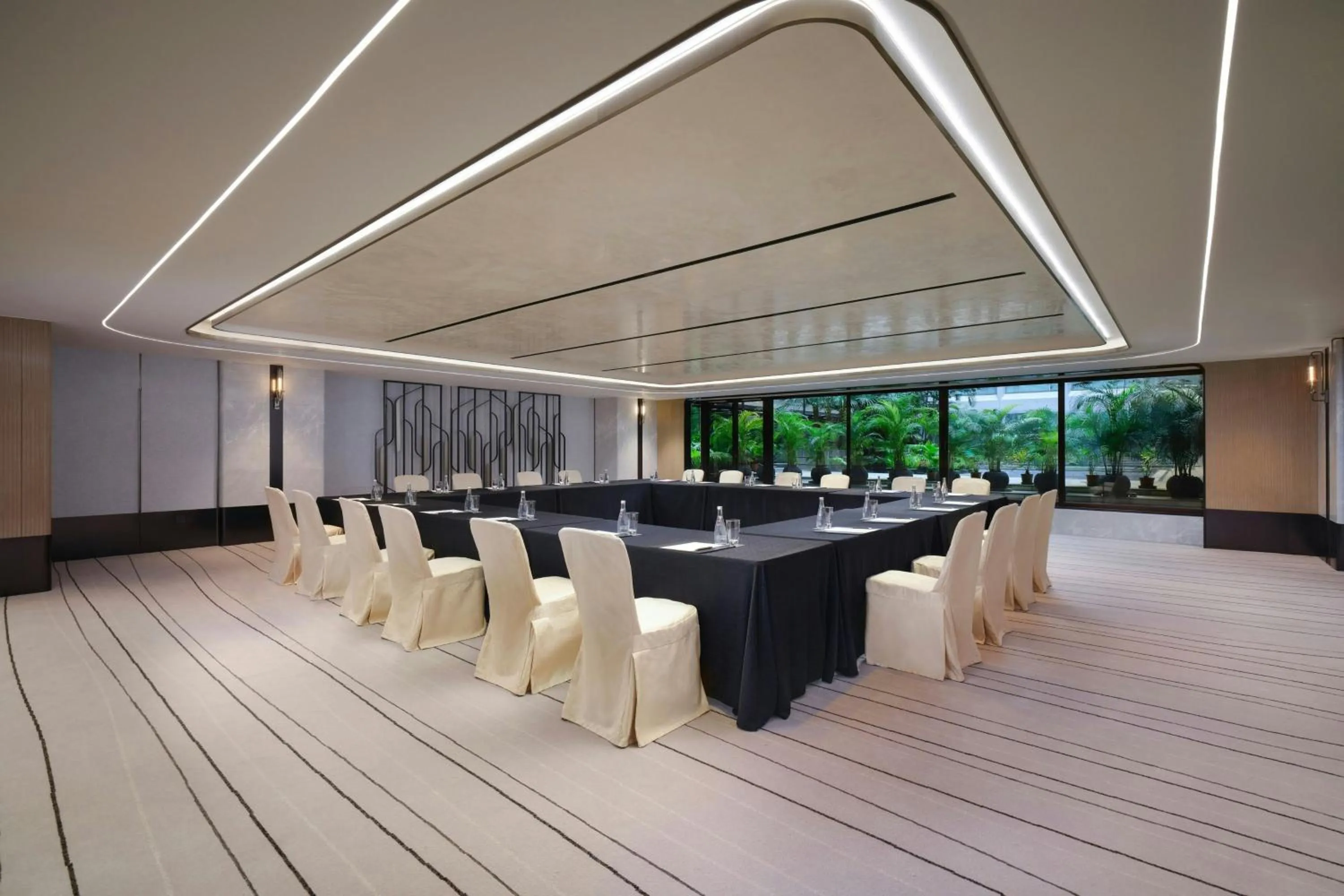Meeting/conference room in Sheraton Hong Kong Hotel & Towers