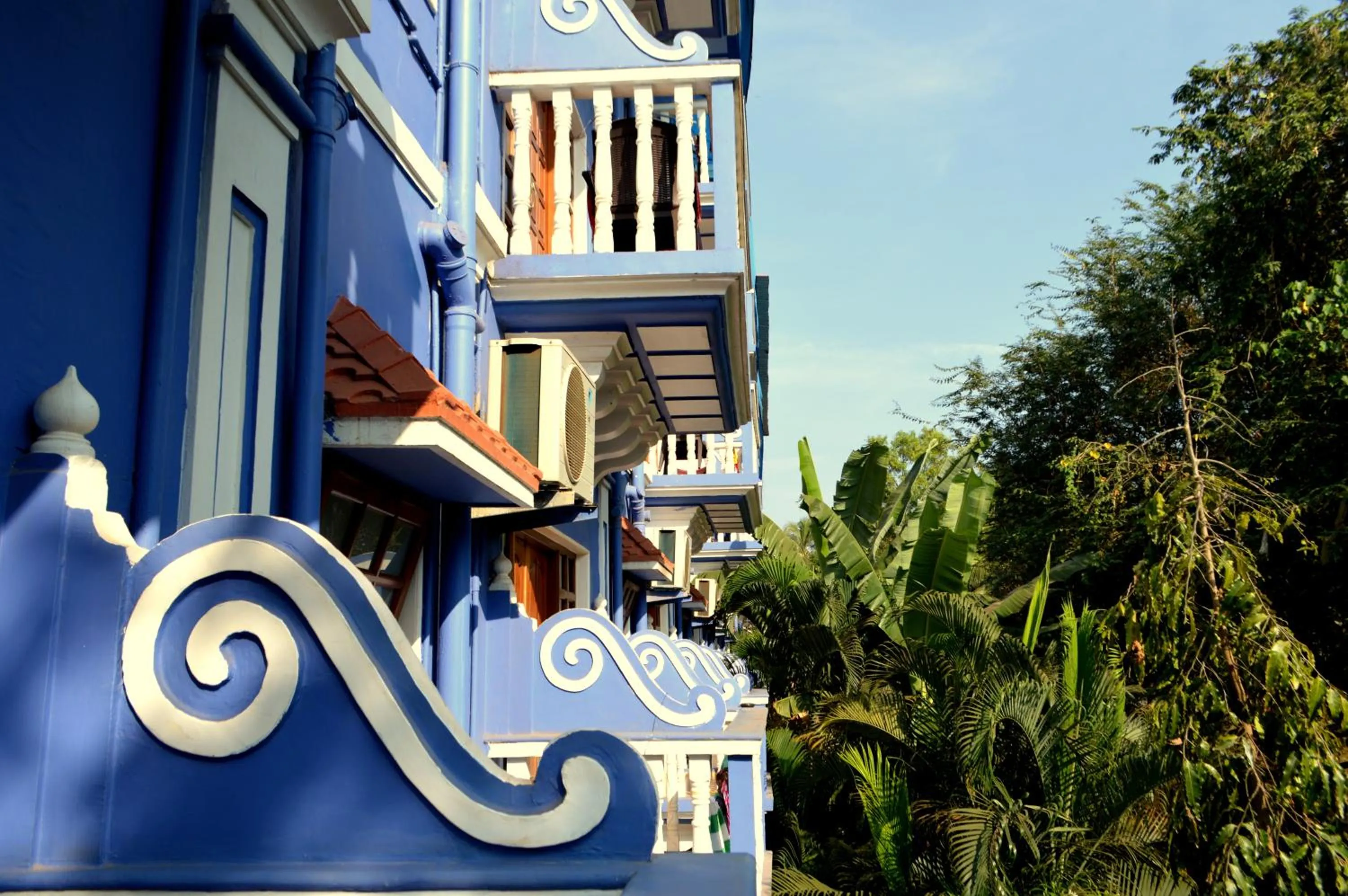 Property building in Mayflower Beach Resort