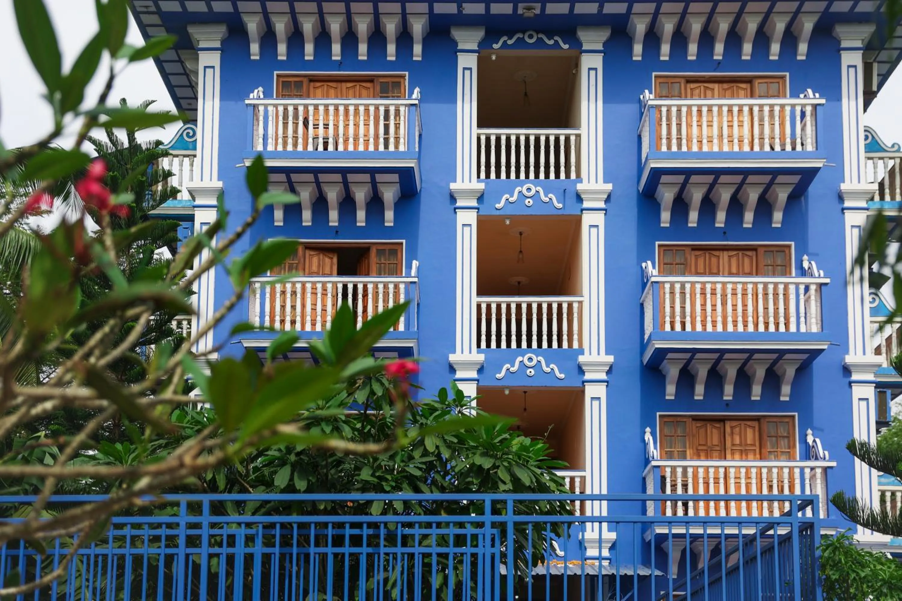 Property building in Mayflower Beach Resort