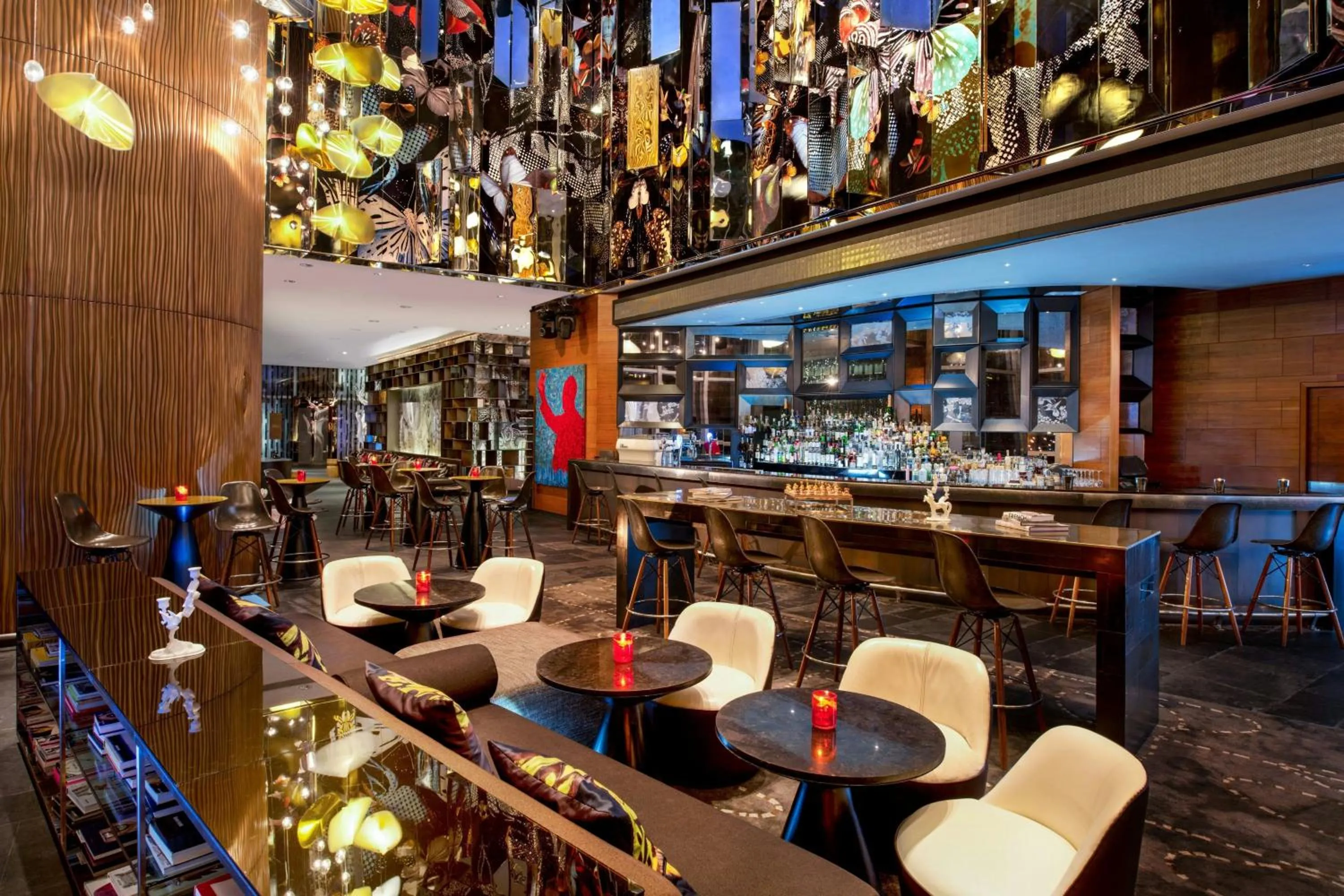 Lounge or bar in W Hong Kong