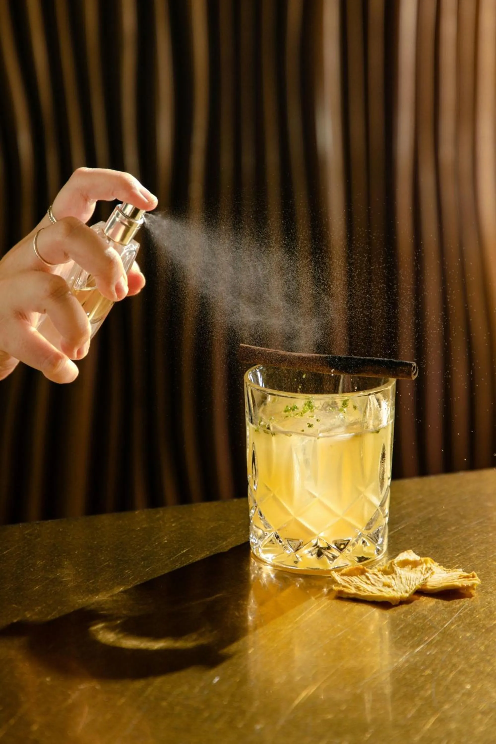 Restaurant/places to eat in W Hong Kong