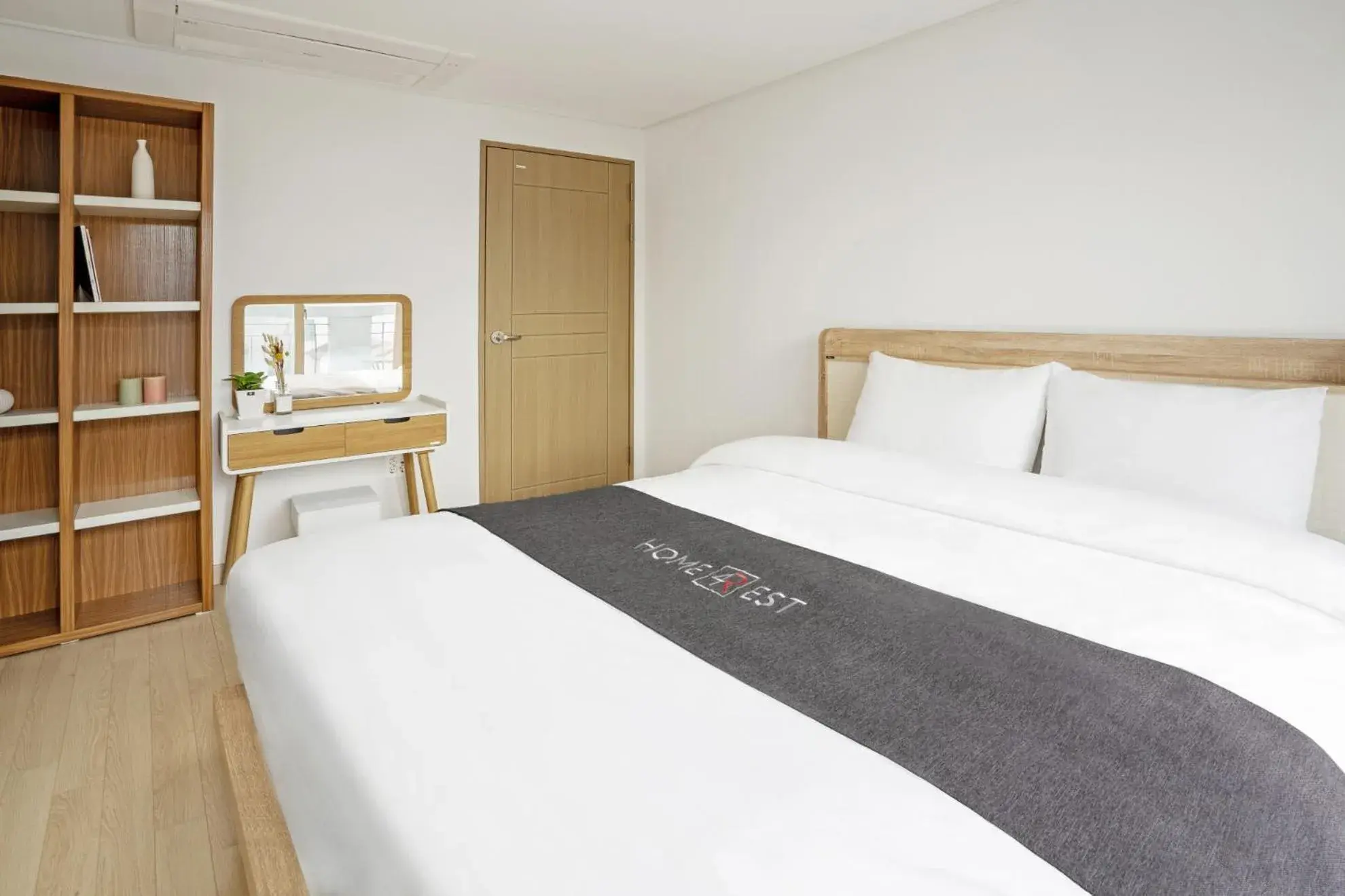 Bed in Home Fourest Residence Hotel Okpo Bed in Home Fourest Residence Hotel Okpo