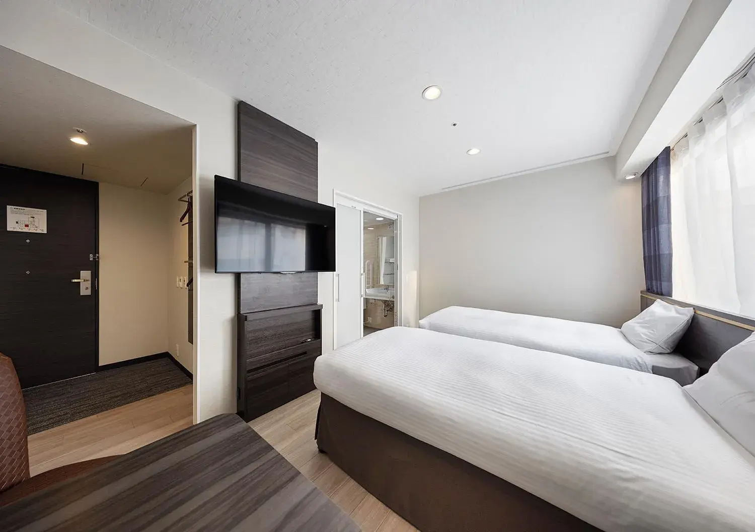 Bed in Via Inn Nagoya Station Tsubaki-cho Bed in Via Inn Nagoya Station Tsubaki-cho