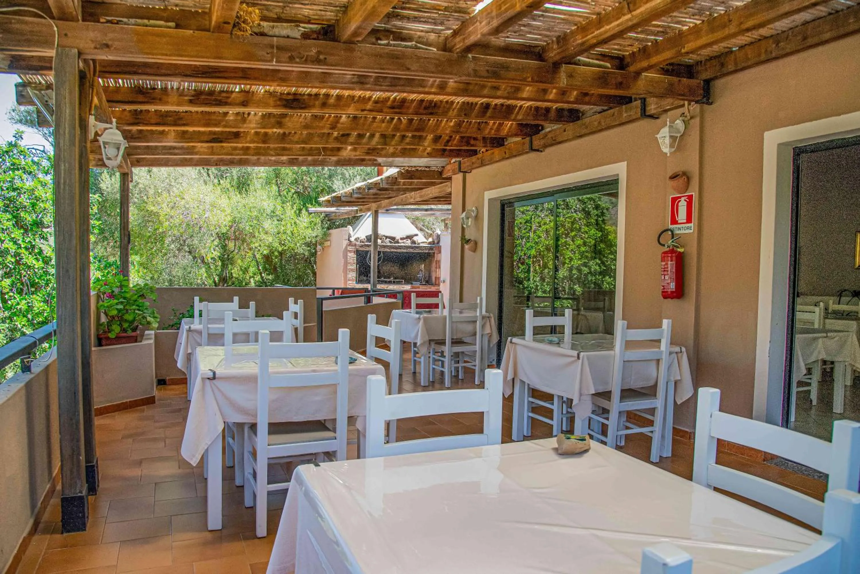 Breakfast in Hotel L'Oleandro