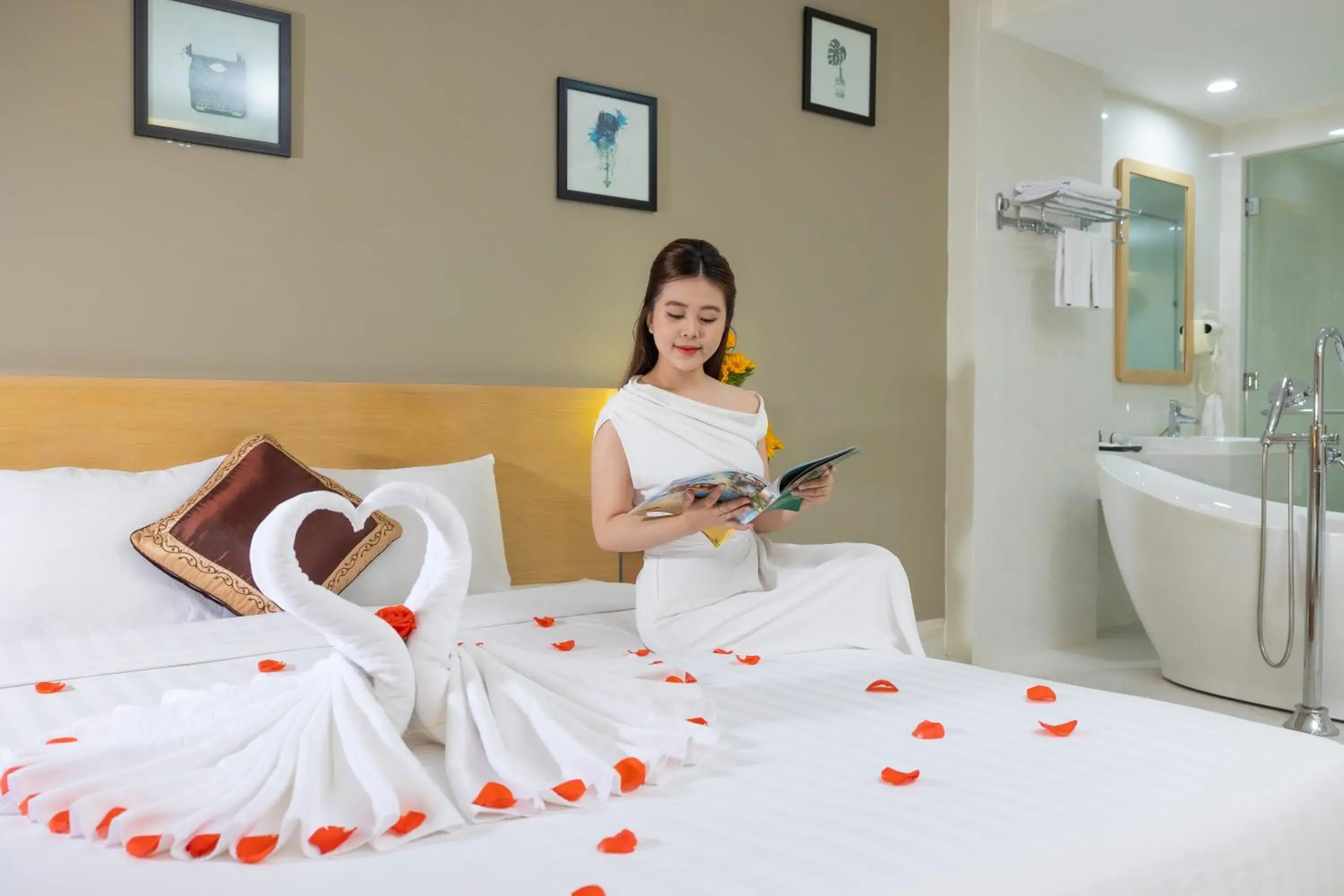 Bed in Gibson Hotel Nha Trang Bed in Gibson Hotel Nha Trang