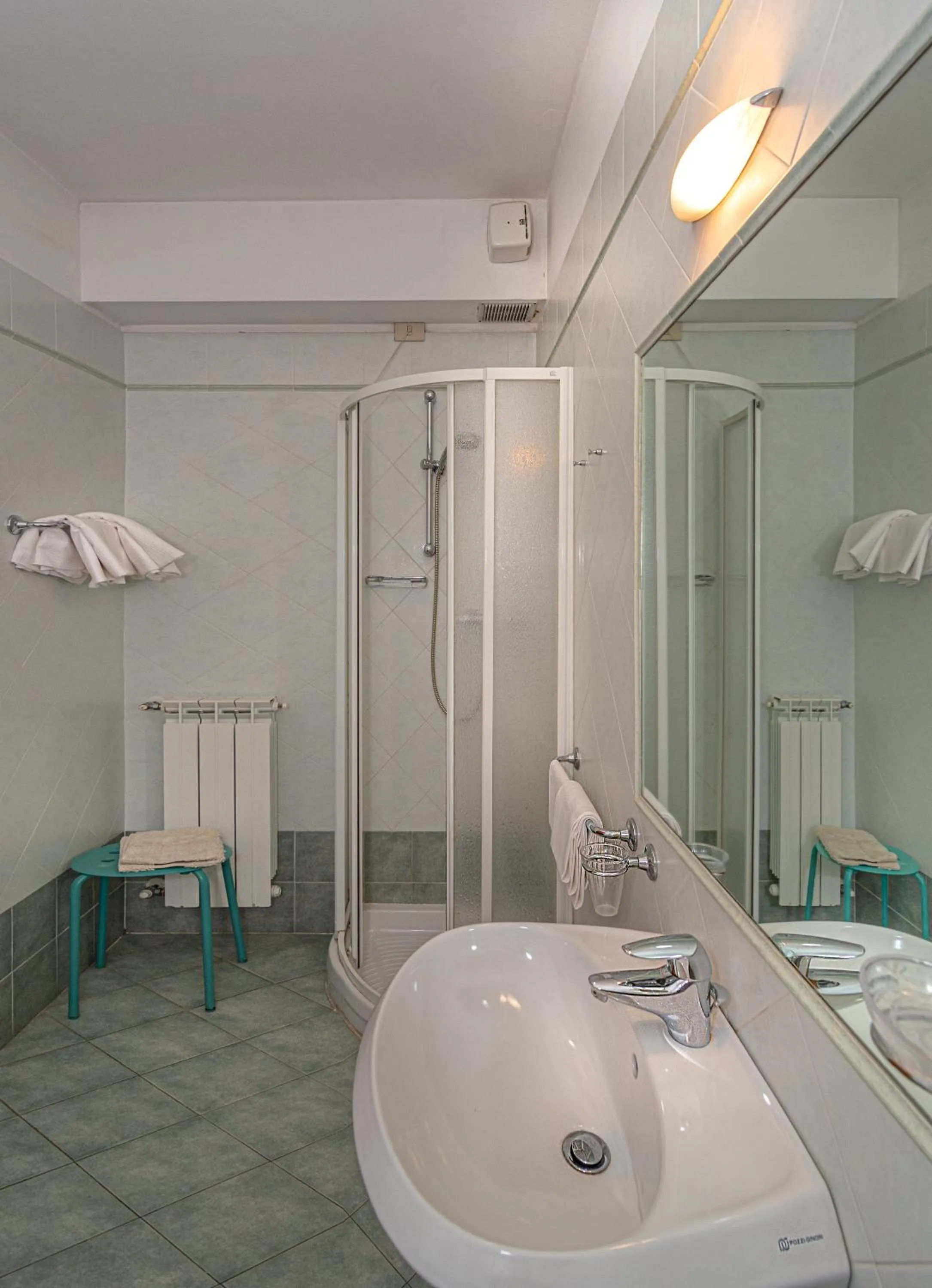 Bathroom in Hotel Mariani