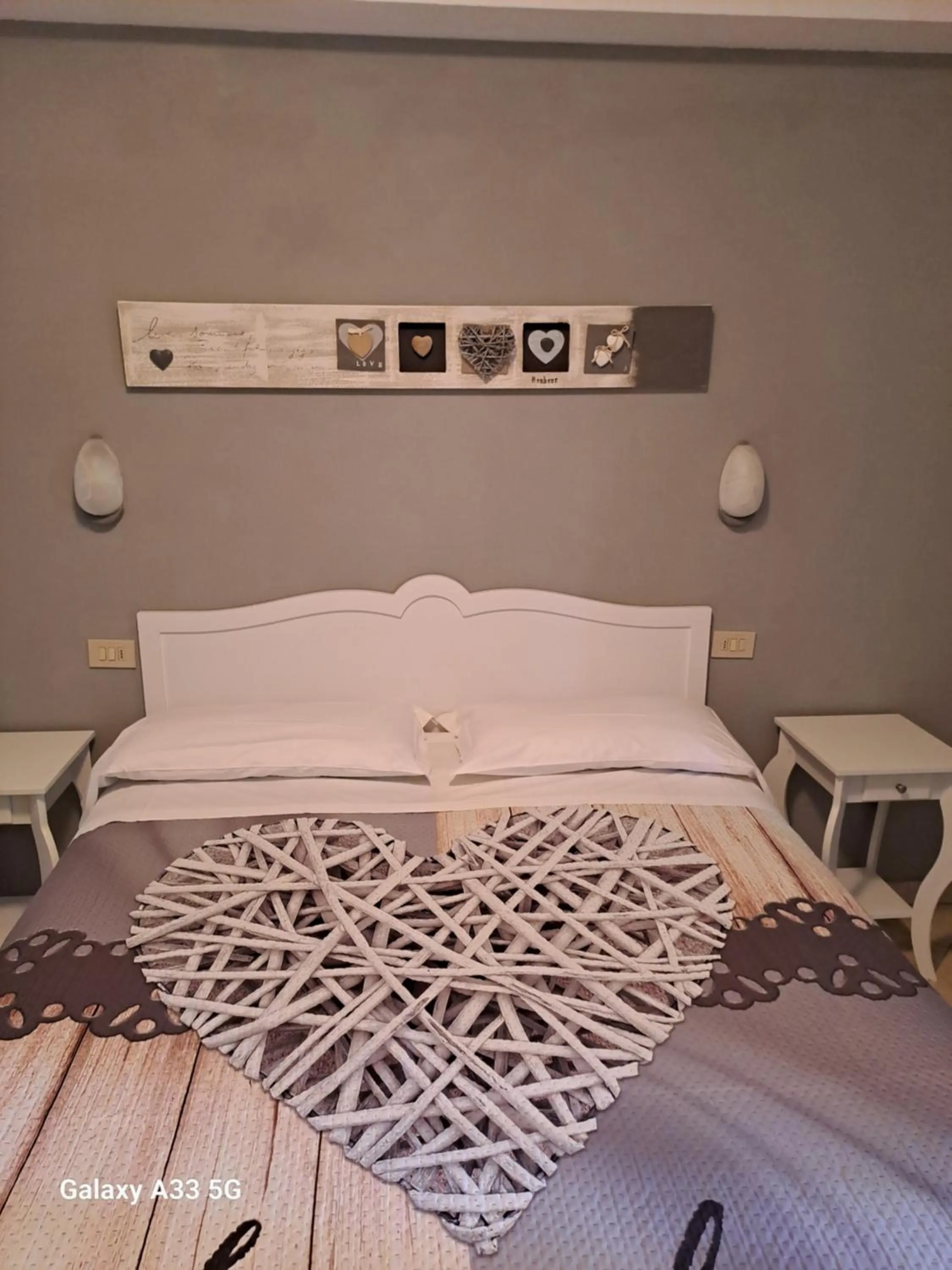 Bed in Hotel Mariani