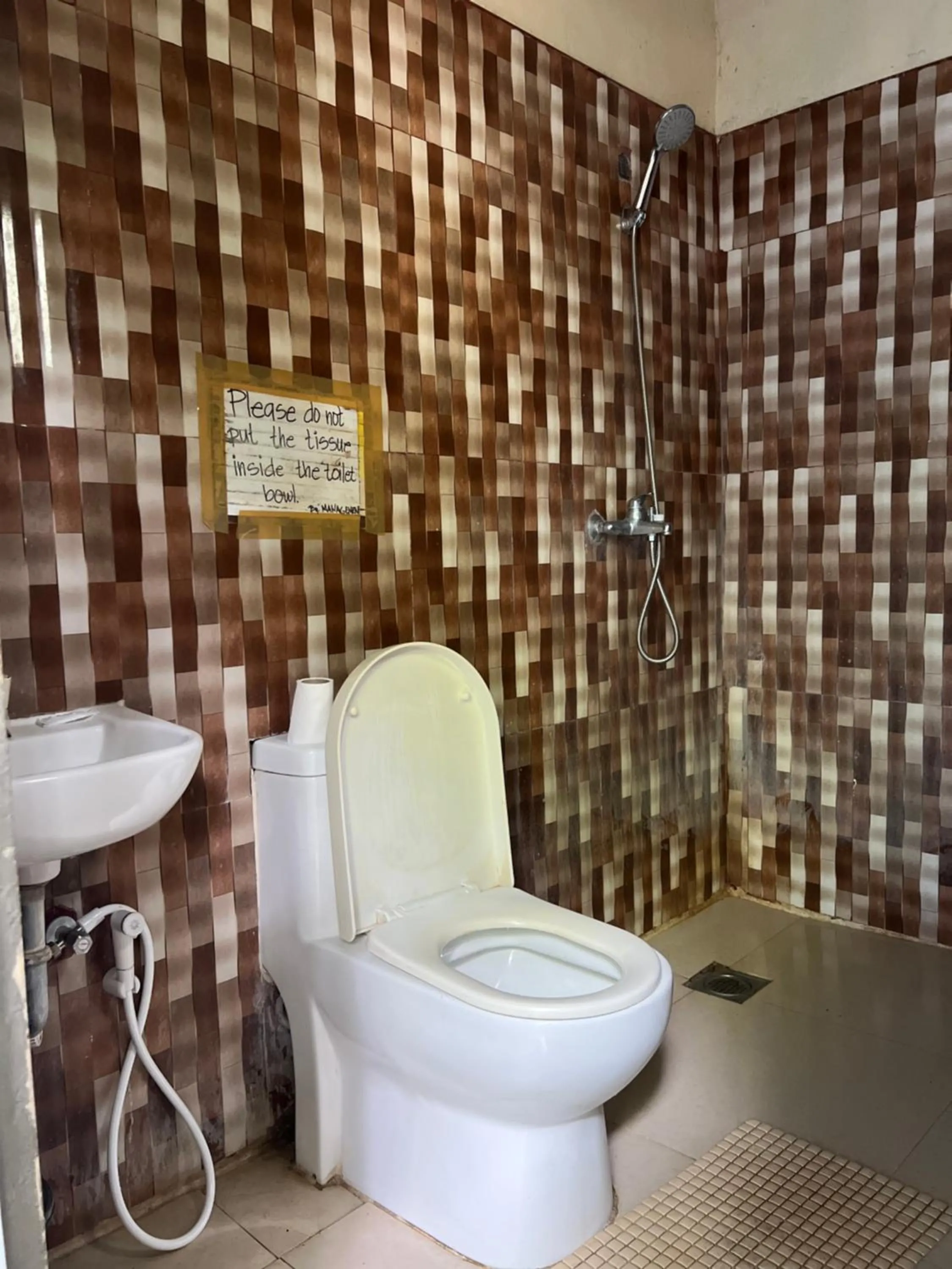 Sharky Hostel Oslob