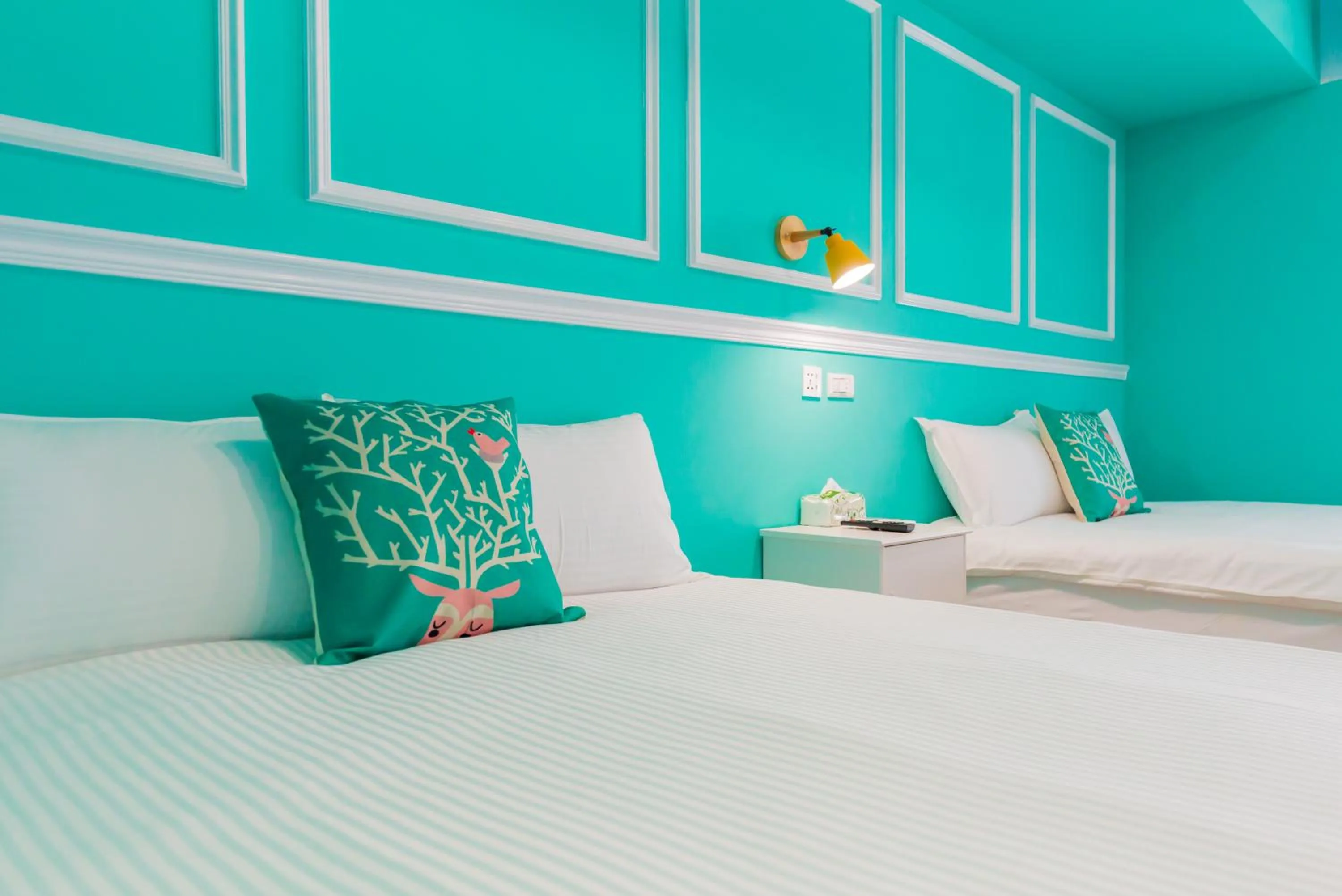 Bed in Kaohsiung I Hi Hotel