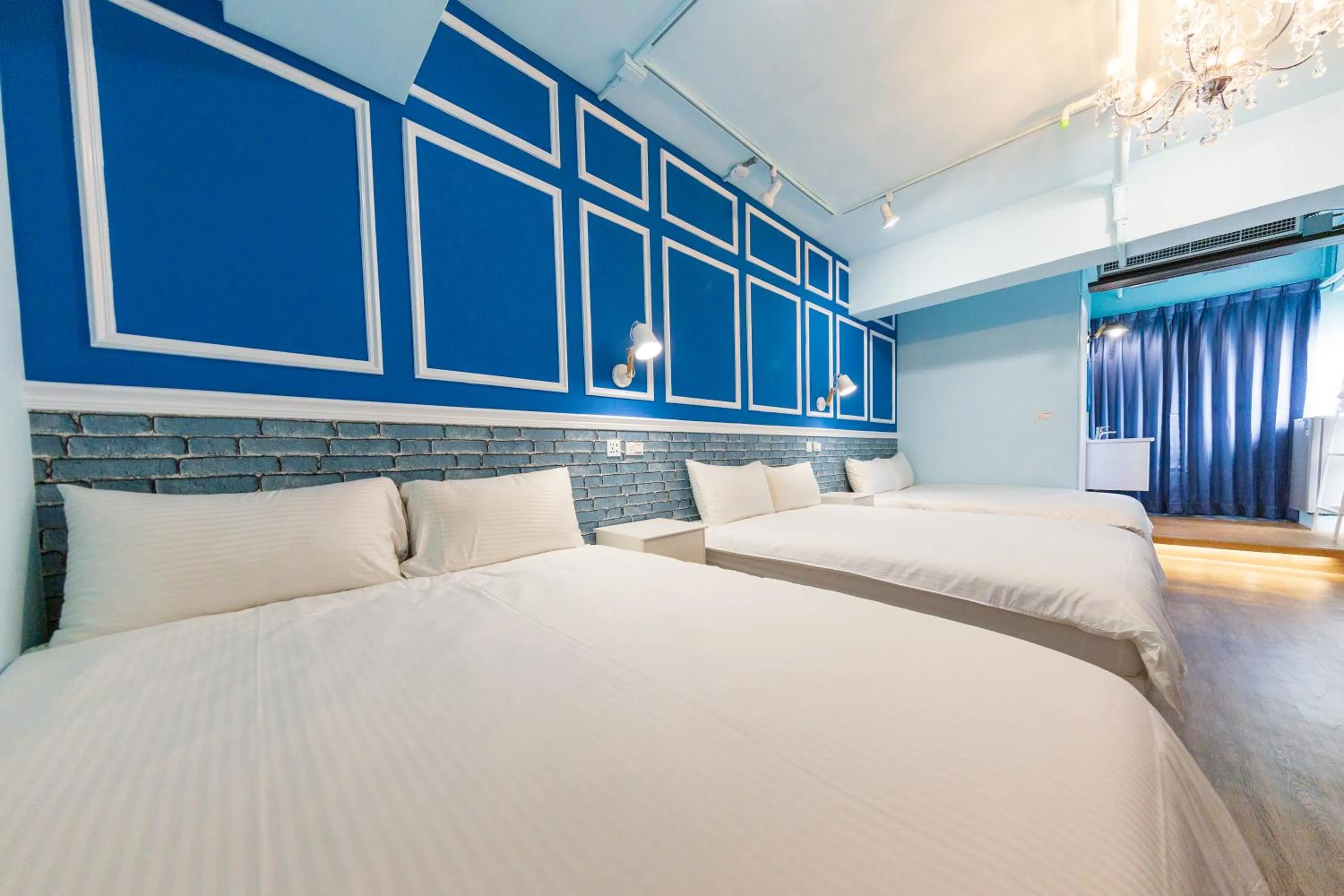 Bed in Kaohsiung I Hi Hotel