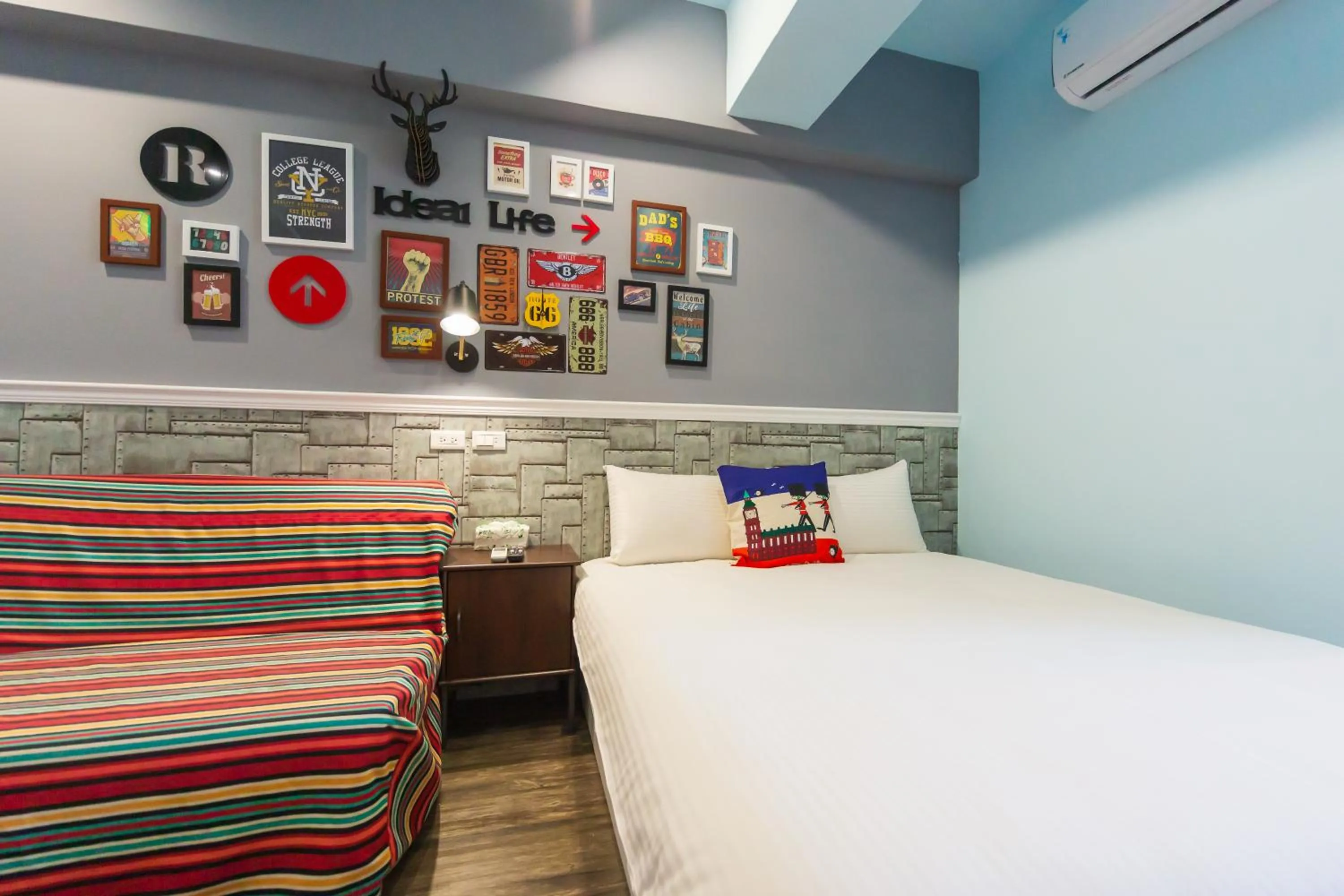 Bed in Kaohsiung I Hi Hotel