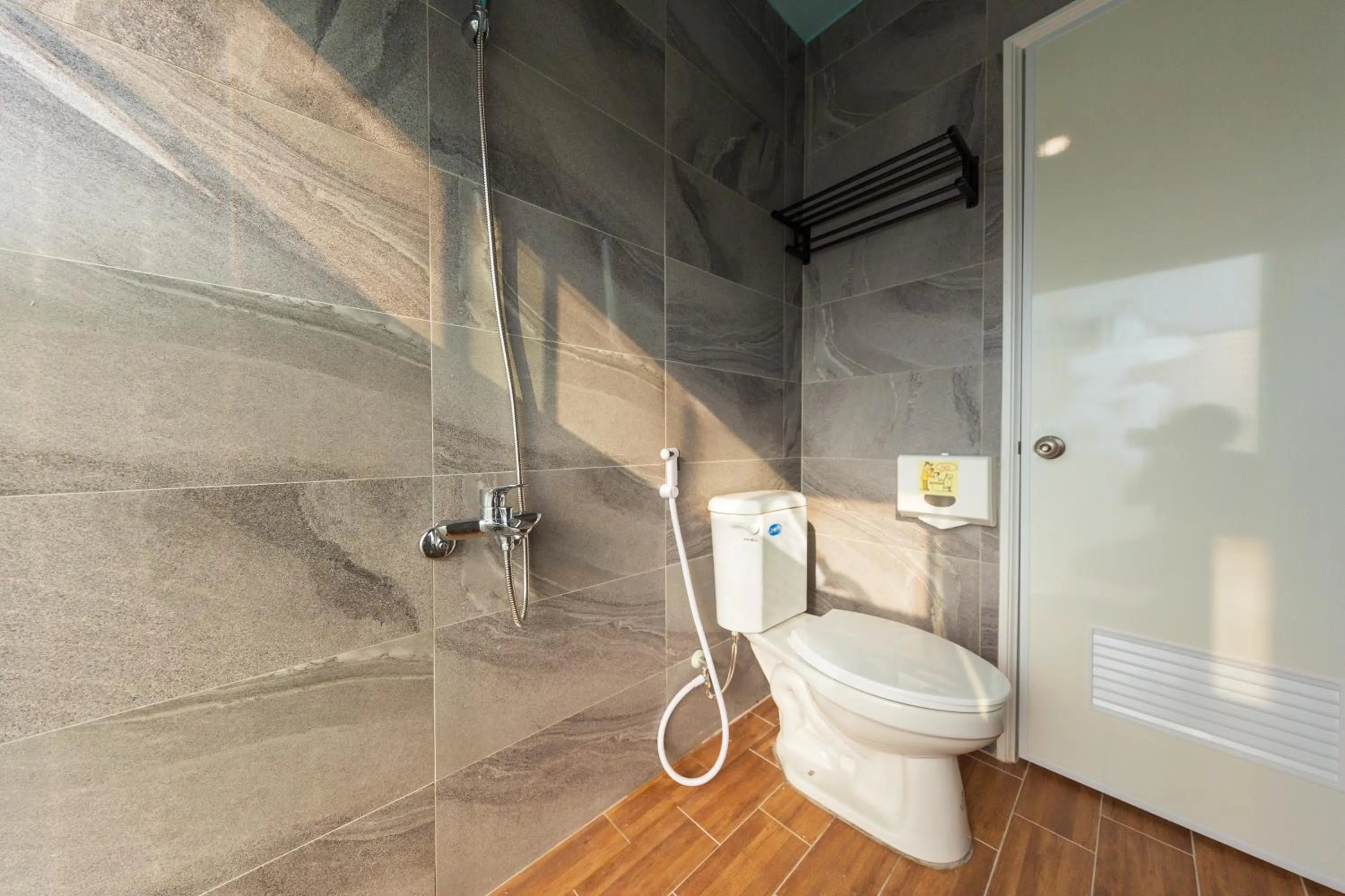 Shower in Kaohsiung I Hi Hotel