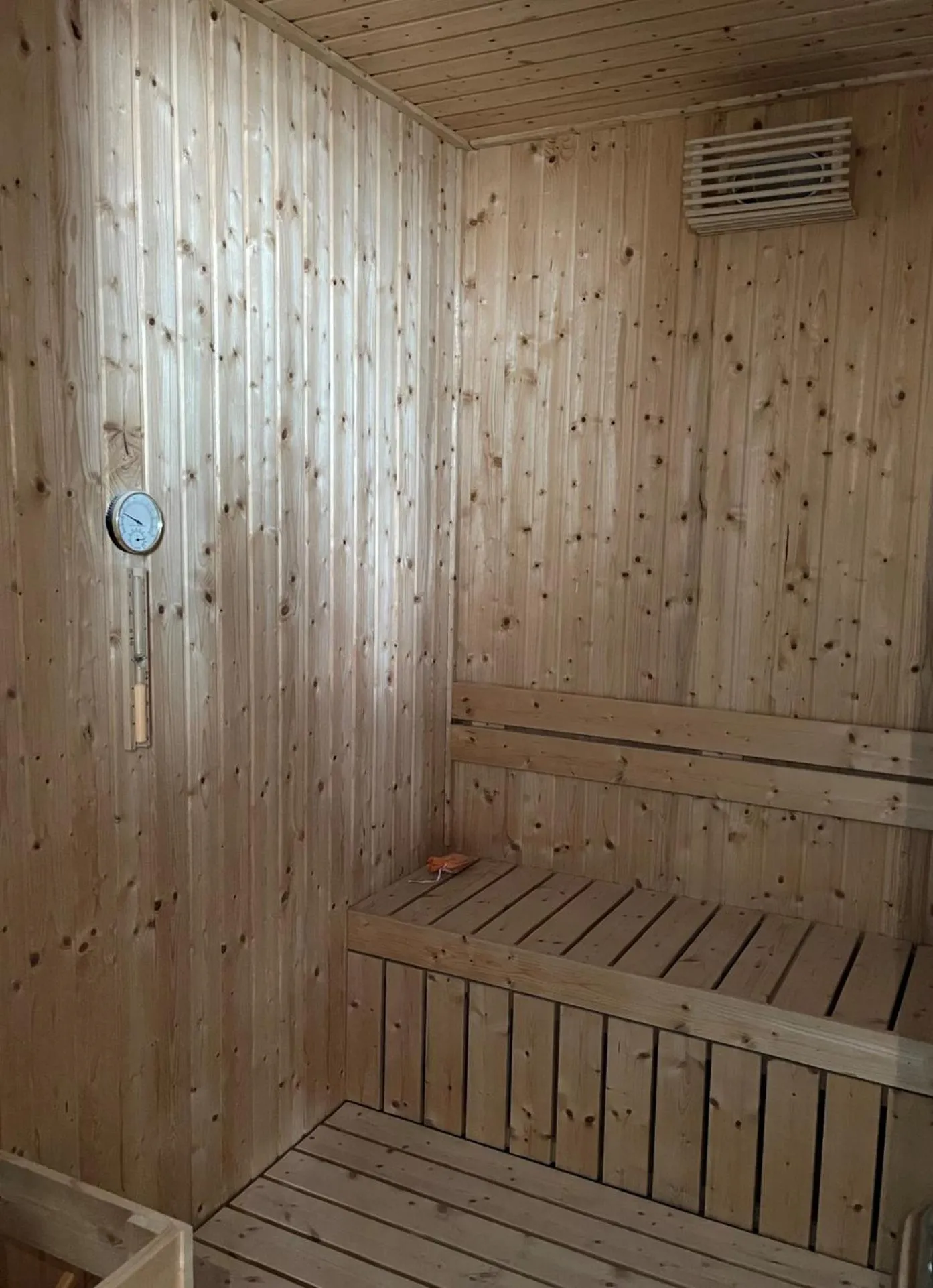 Sauna in Forest City Golf Hotel