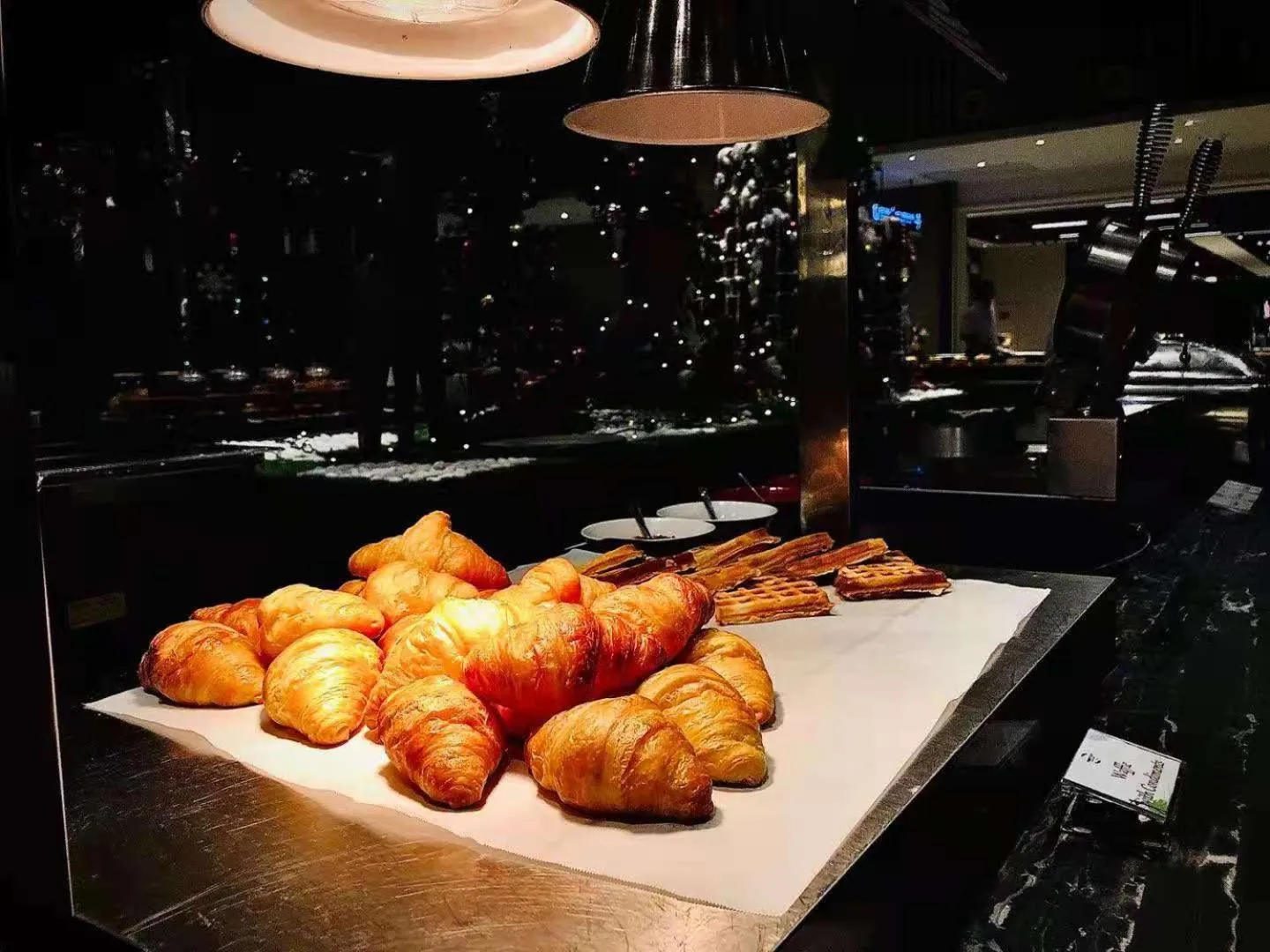 Buffet breakfast in Forest City Golf Hotel