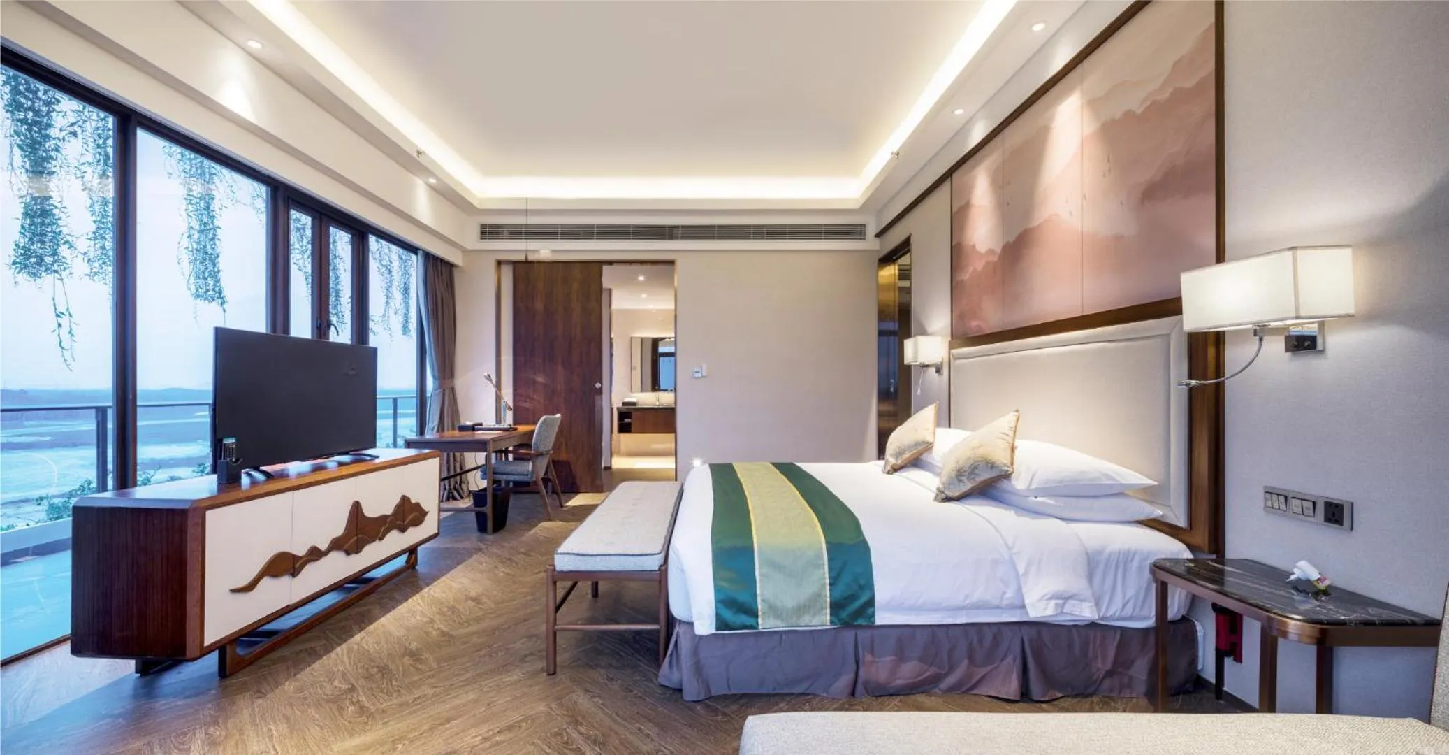 Bed in Forest City Golf Hotel