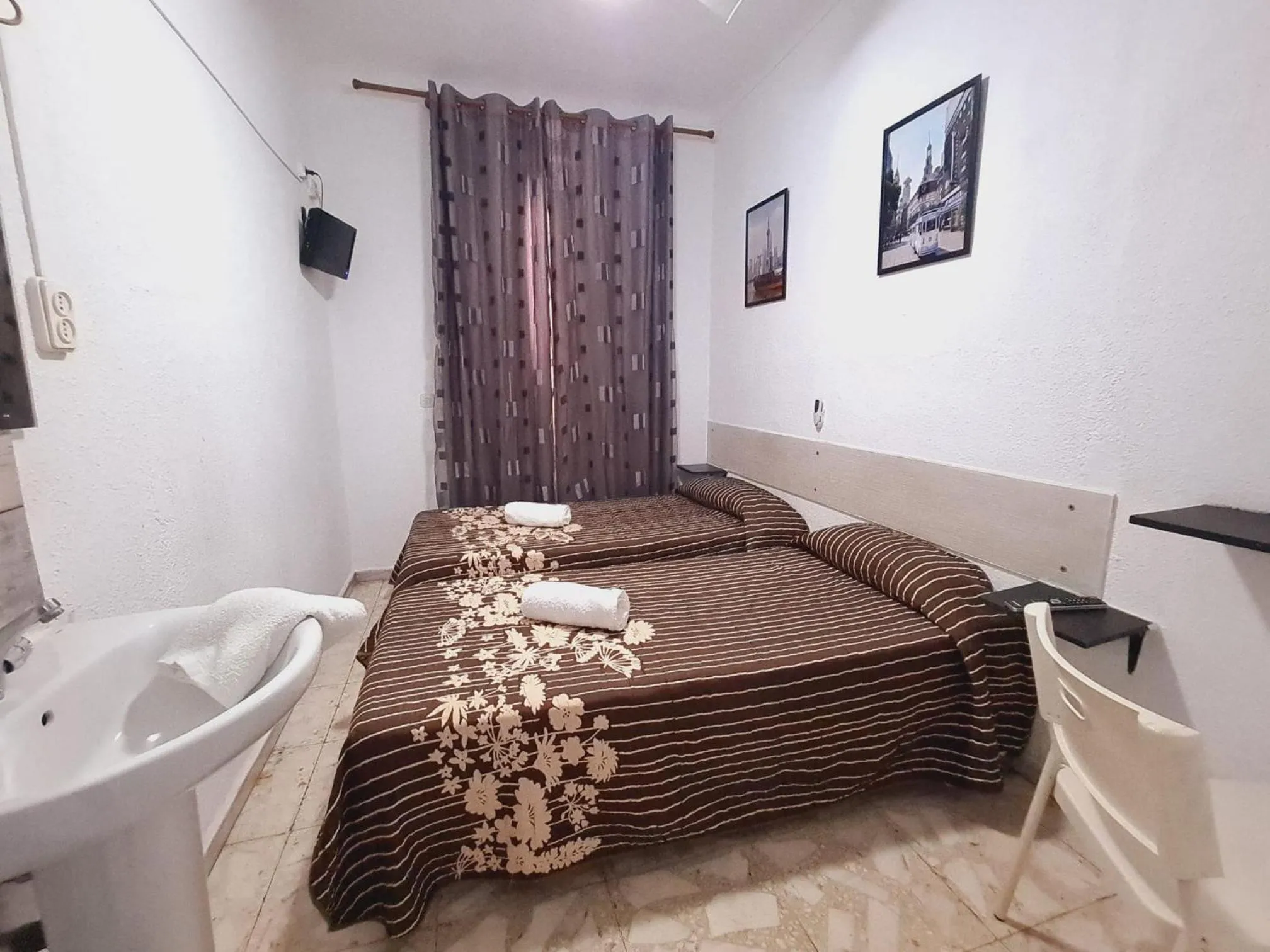 Photo of the whole room, Bed in Pensión Rivera