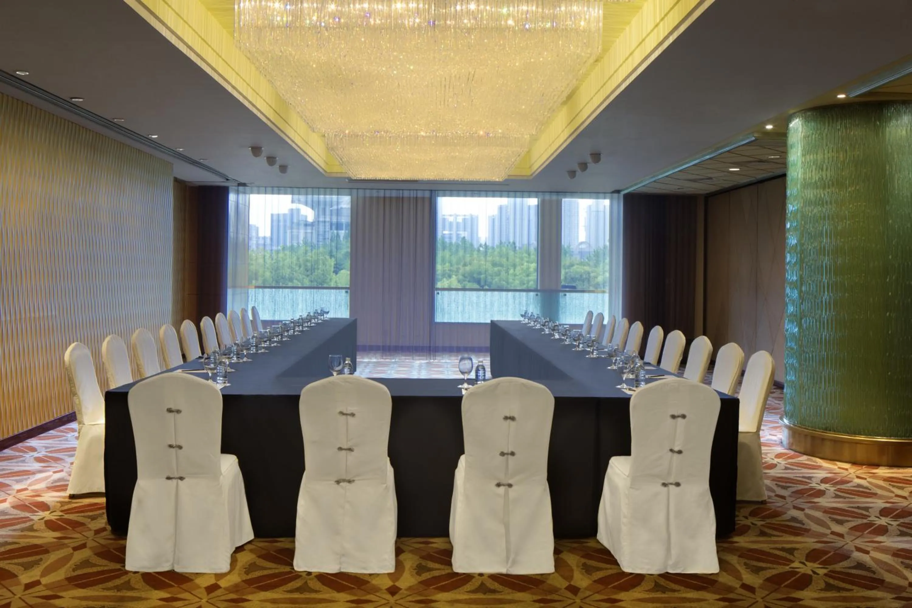 Business facilities in Radisson Blu Hotel Shanghai New World