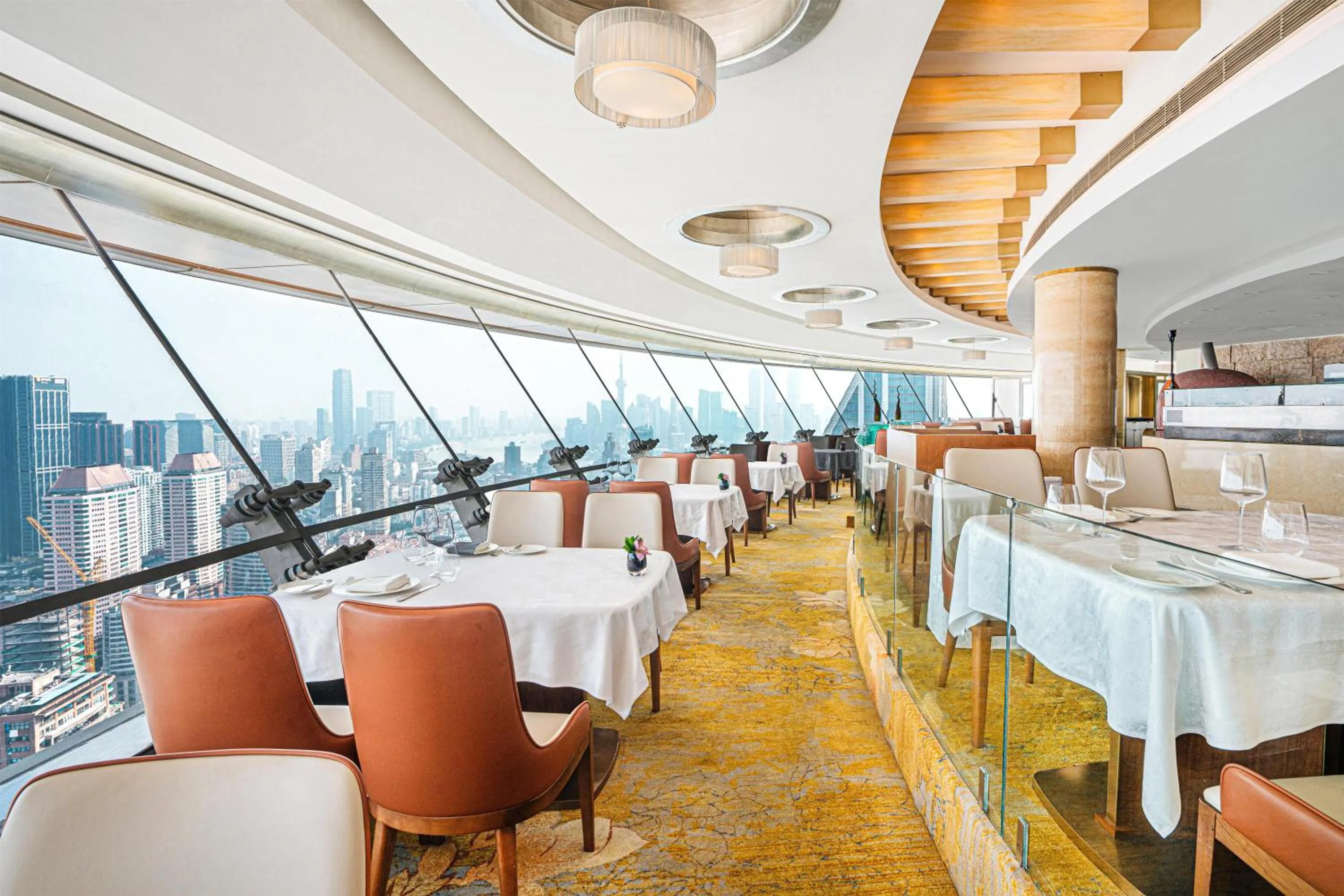 Restaurant/places to eat in Radisson Blu Hotel Shanghai New World
