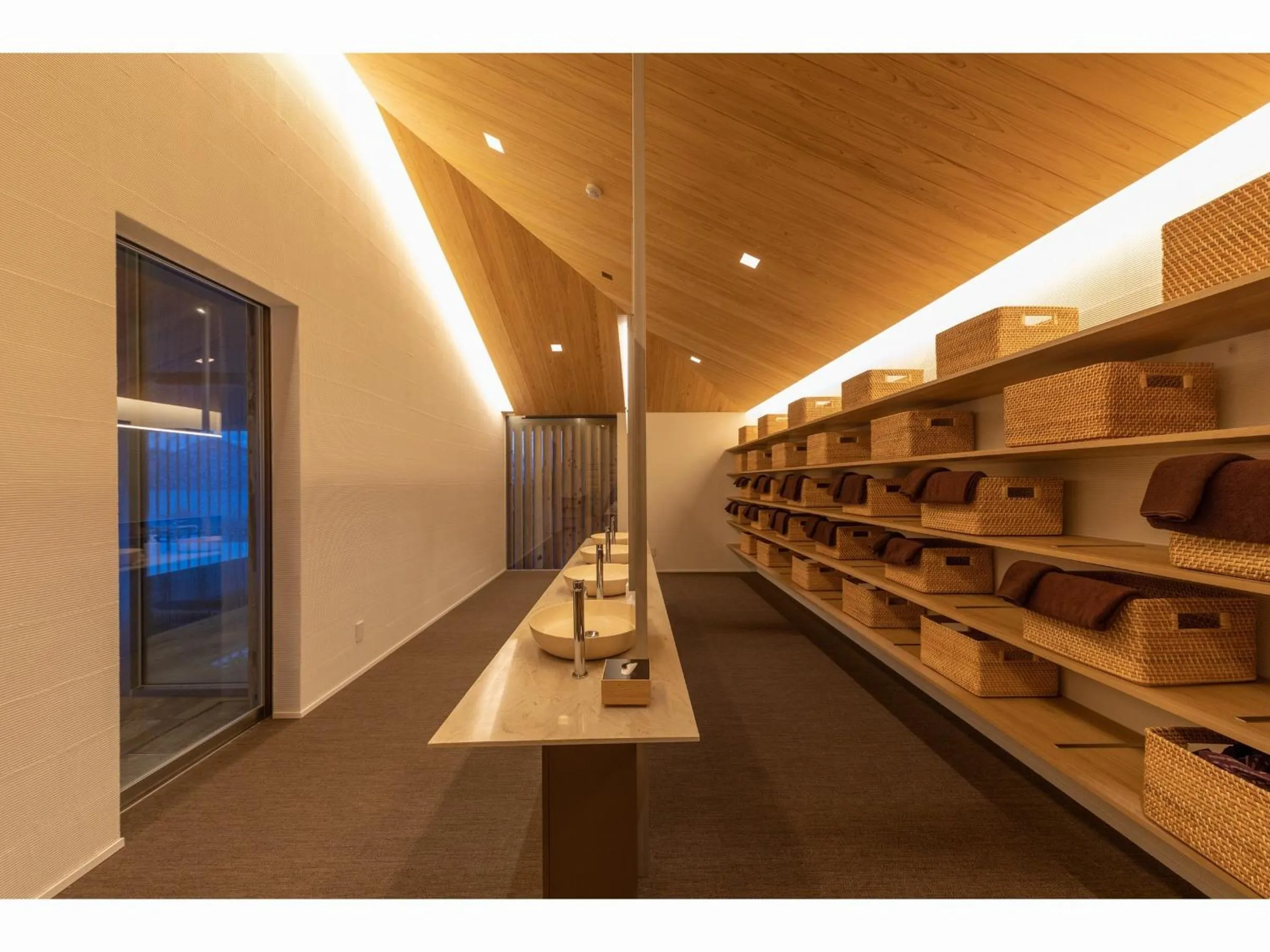 Spa and wellness centre/facilities in WE Hotel Toya