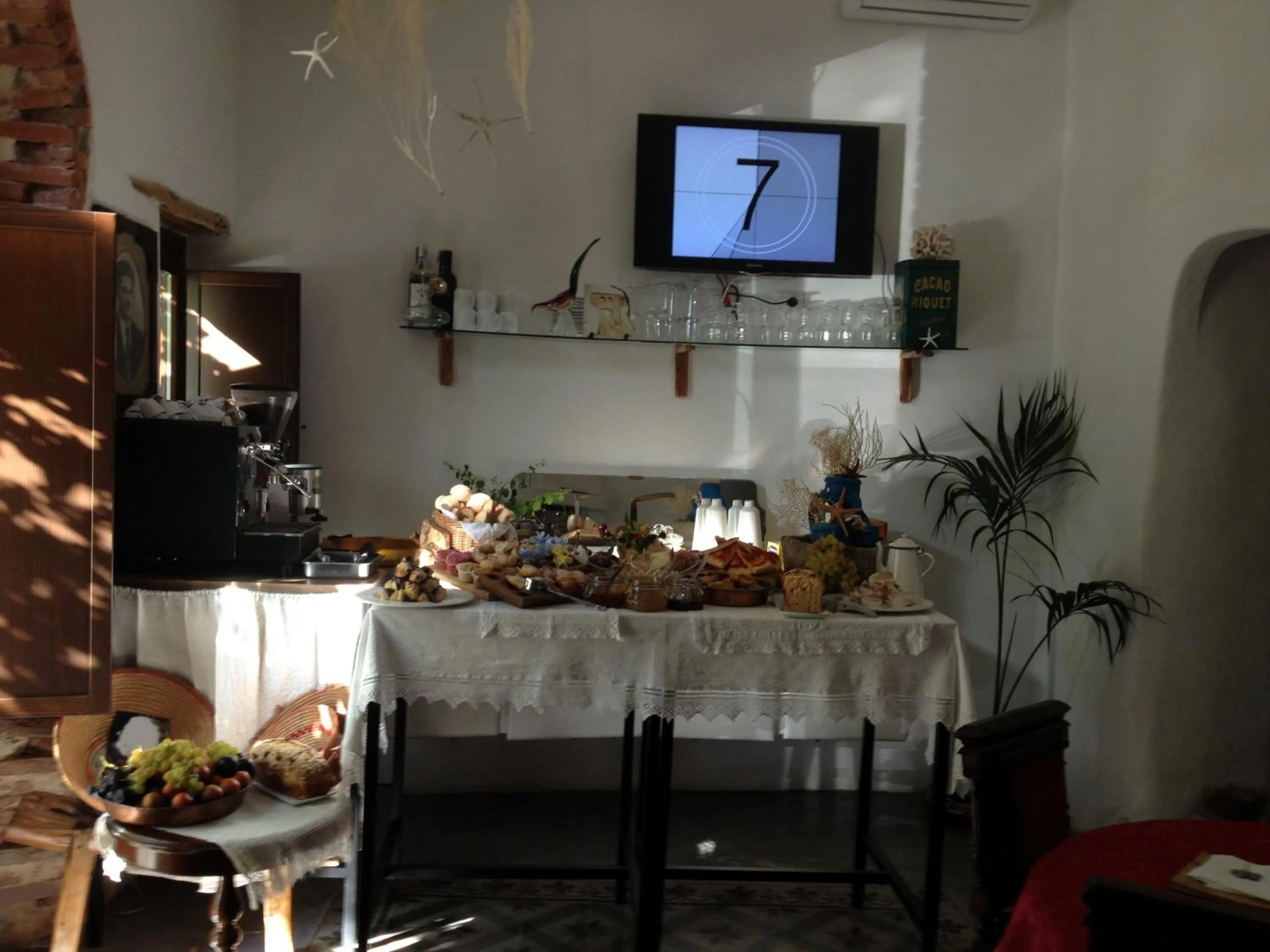 Food in Il Portico Guesthouse