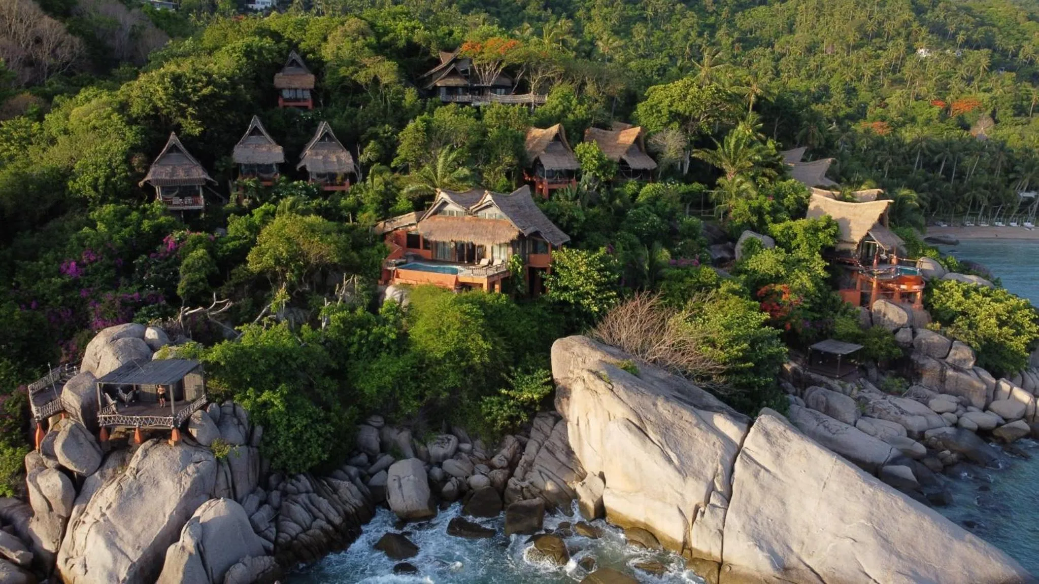 Property building in Koh Tao Cabana