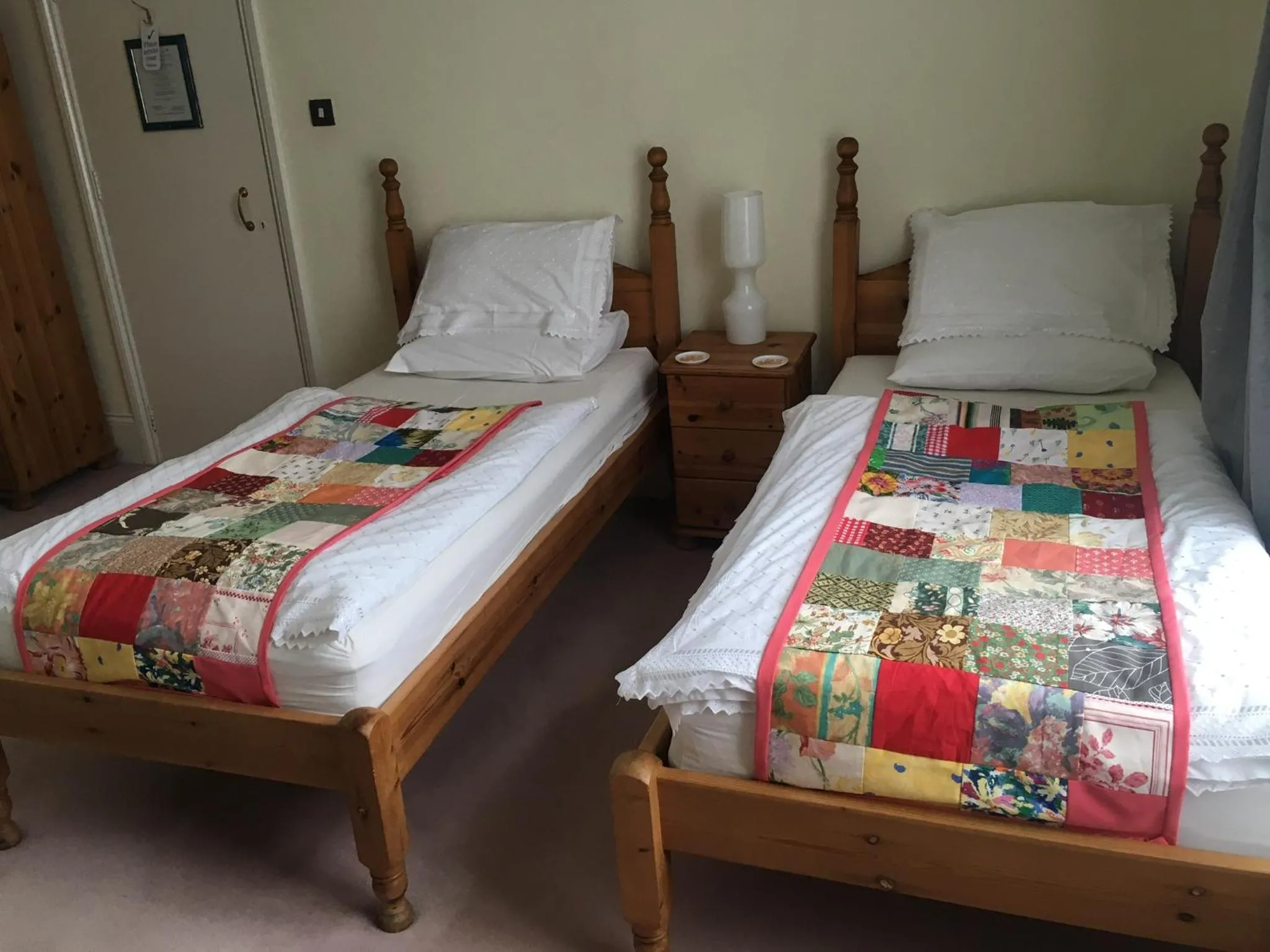 Bed in The Swallow Hotel