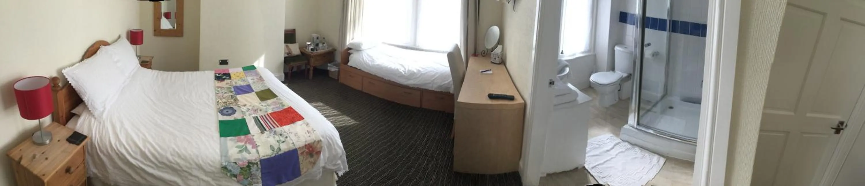 Bed in The Swallow Hotel