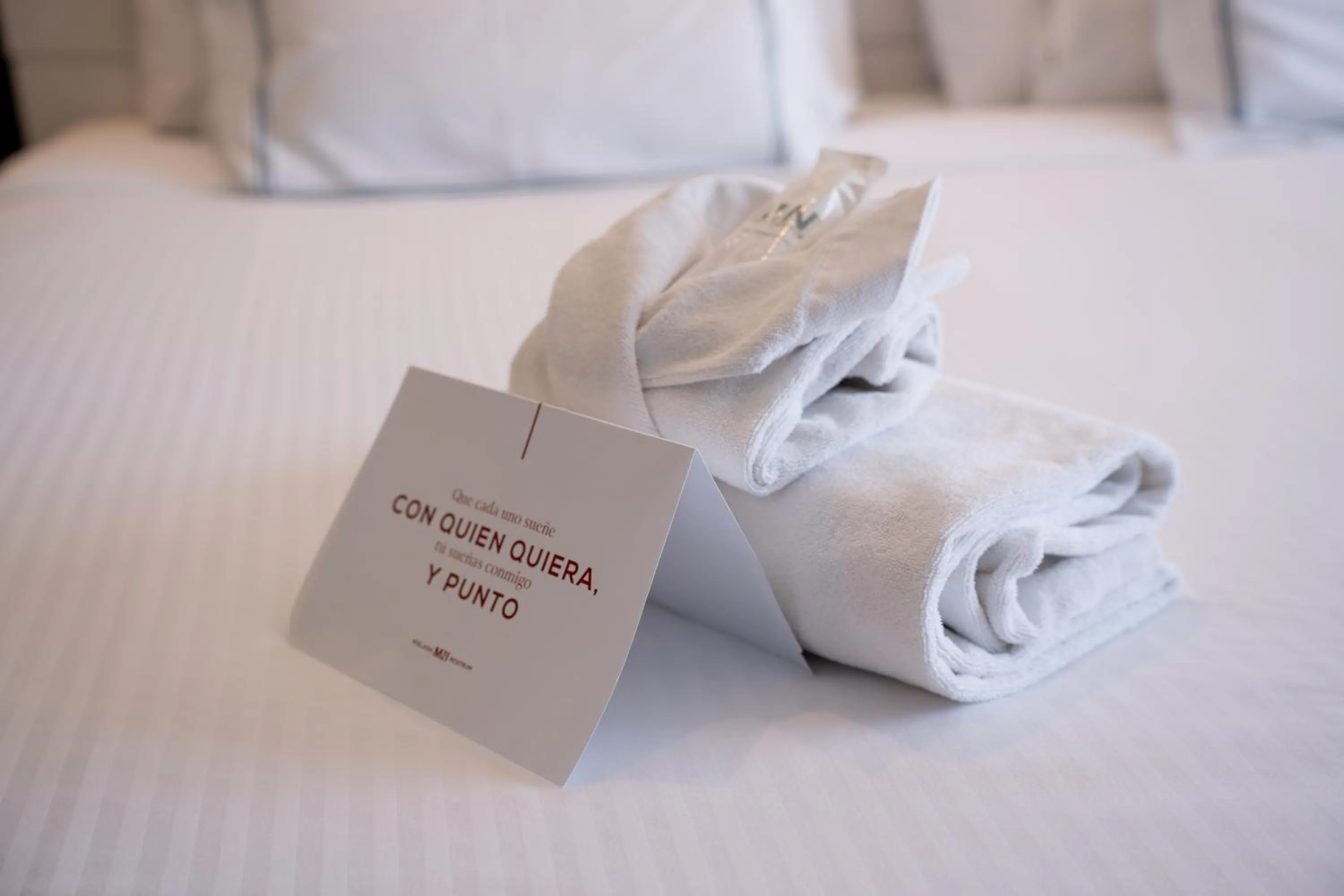 Bed in Hotel Málaga Nostrum Airport