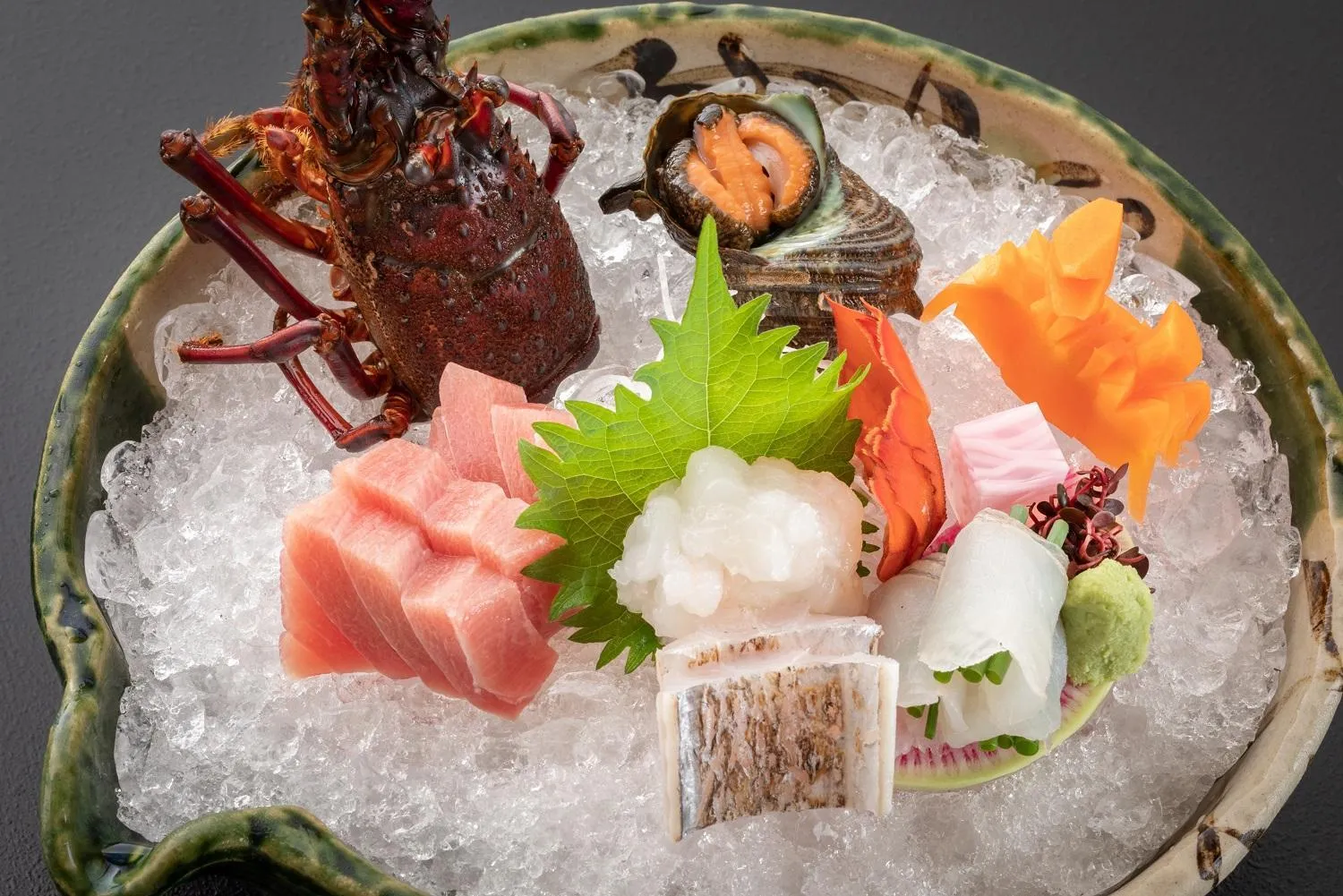 Food close-up in Sansuikan Kinryu