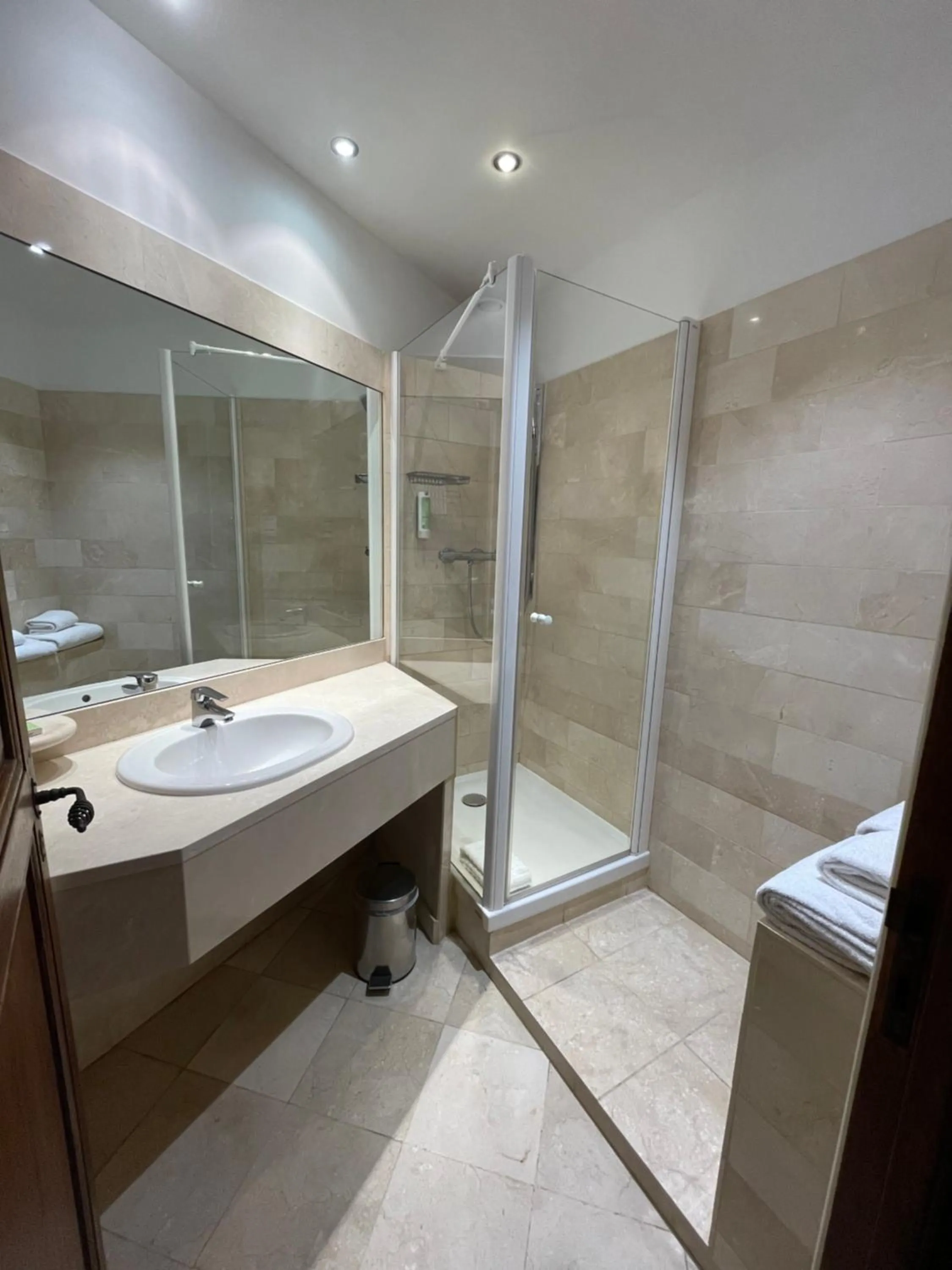 Shower in Hapimag Château de Chabenet