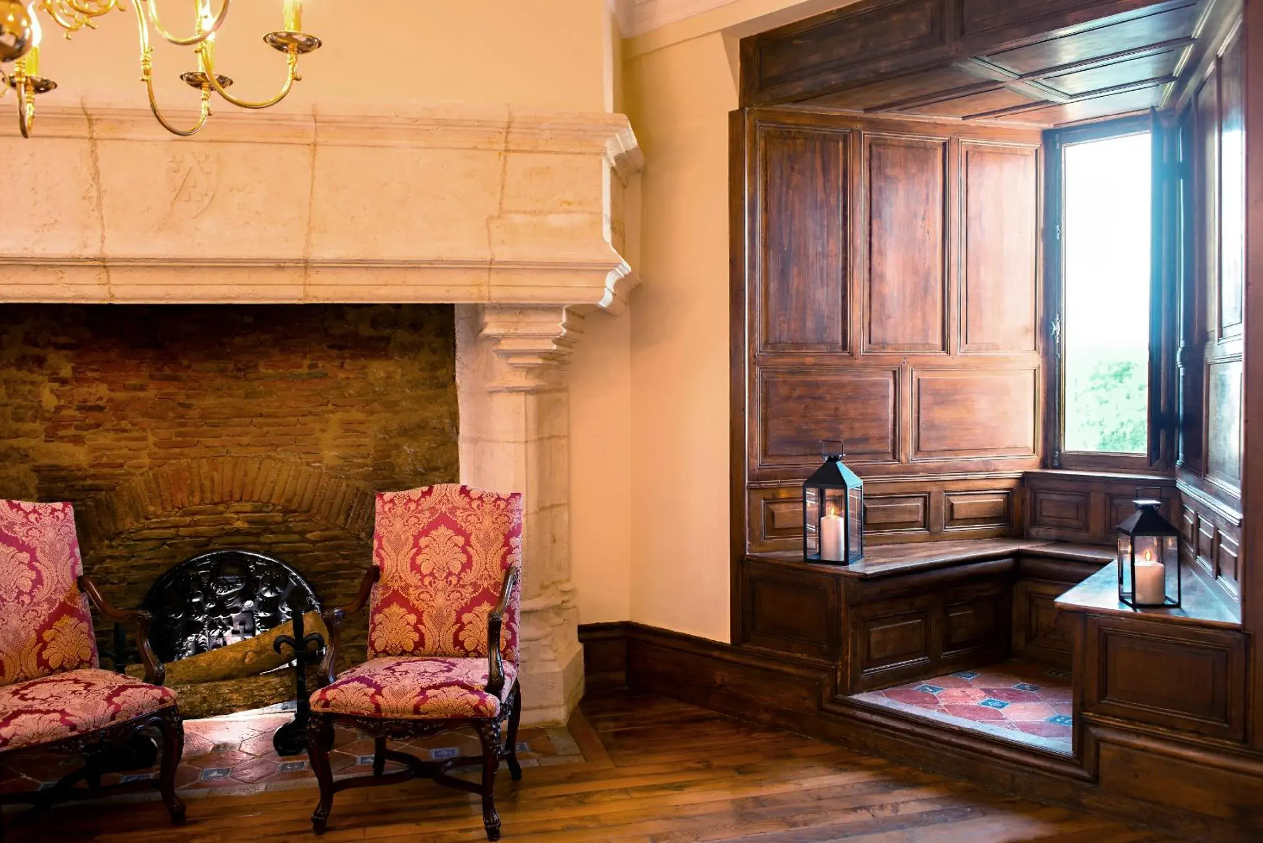 Superior Double or Twin Room in Hapimag Château de Chabenet Superior Double or Twin Room in Hapimag Château de Chabenet